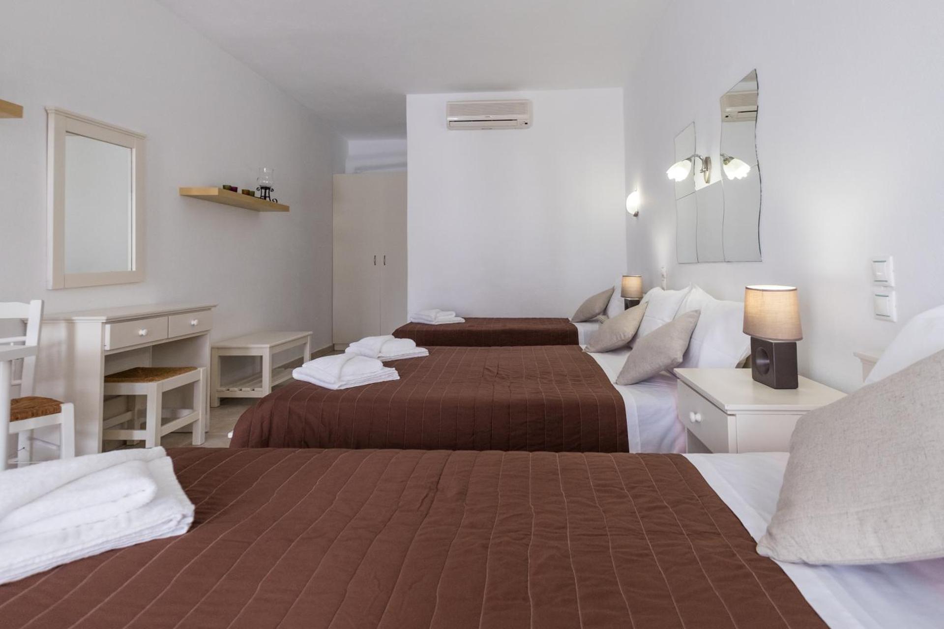 Joseph Studios - Photo 77