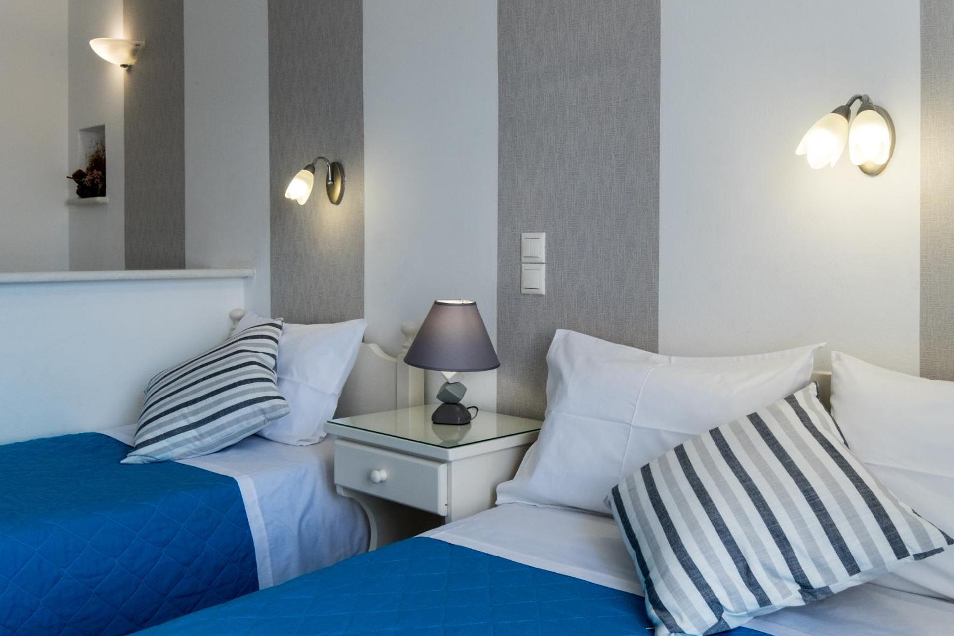 Joseph Studios - Photo 70