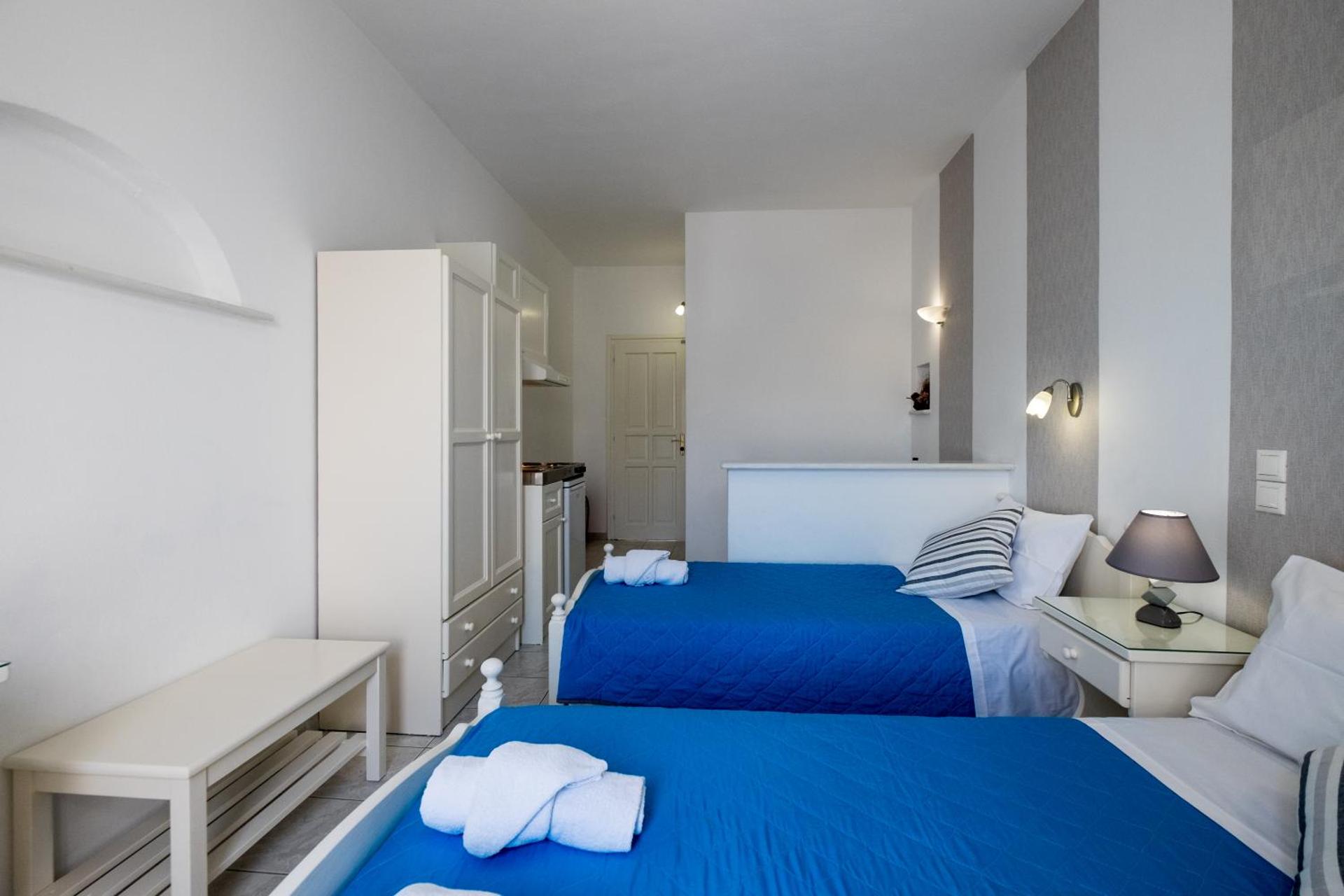 Joseph Studios - Photo 73