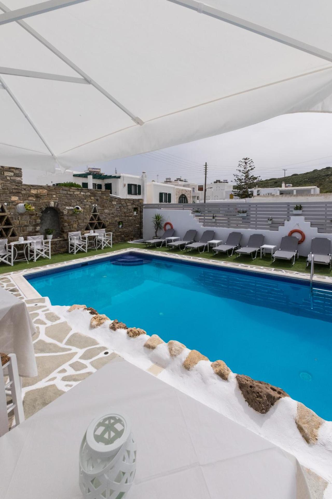 Joseph Studios - Photo 165