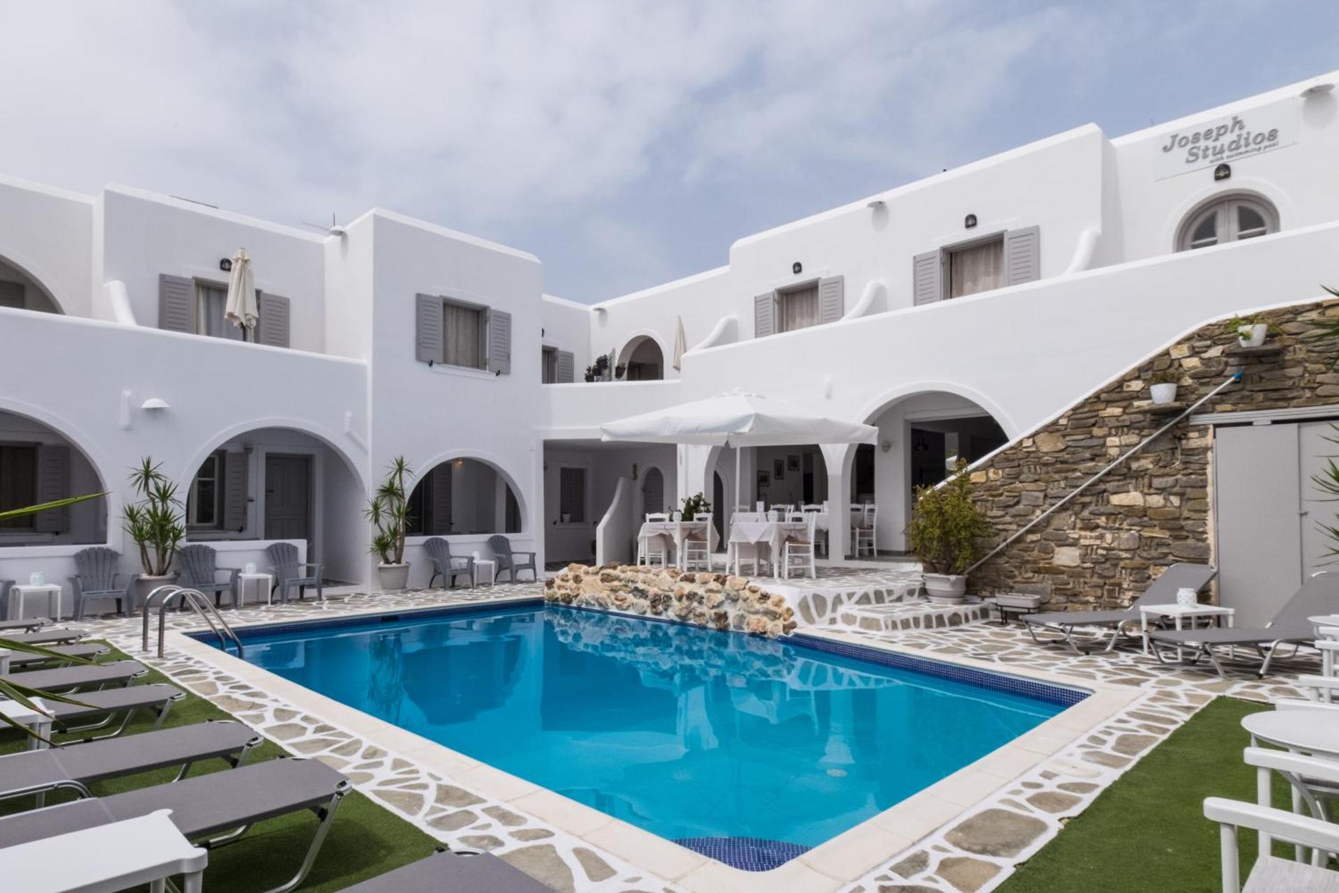 Joseph Studios - Photo 161