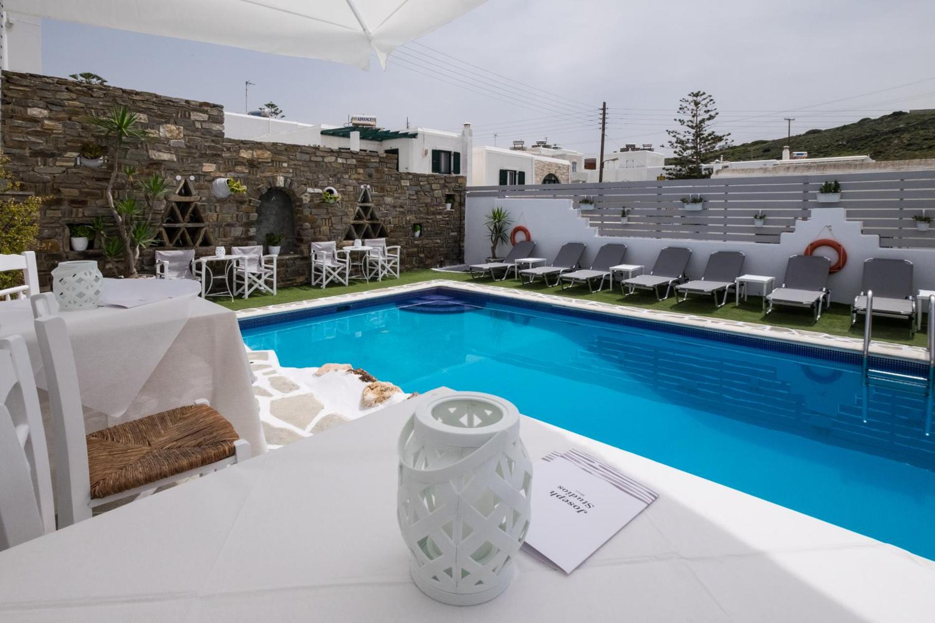 Joseph Studios - Photo 168