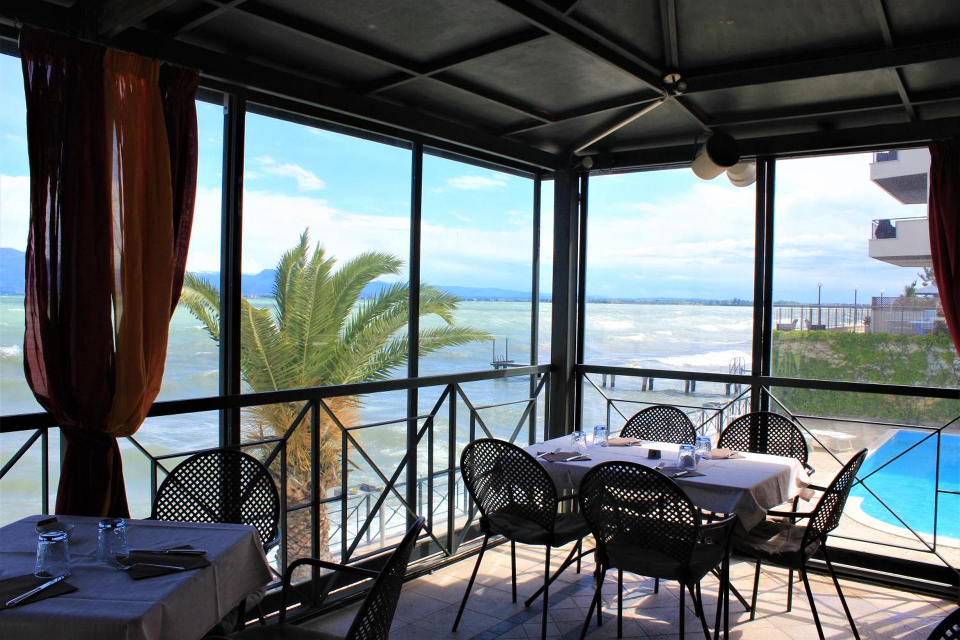 Hotel Estée - Photo 16