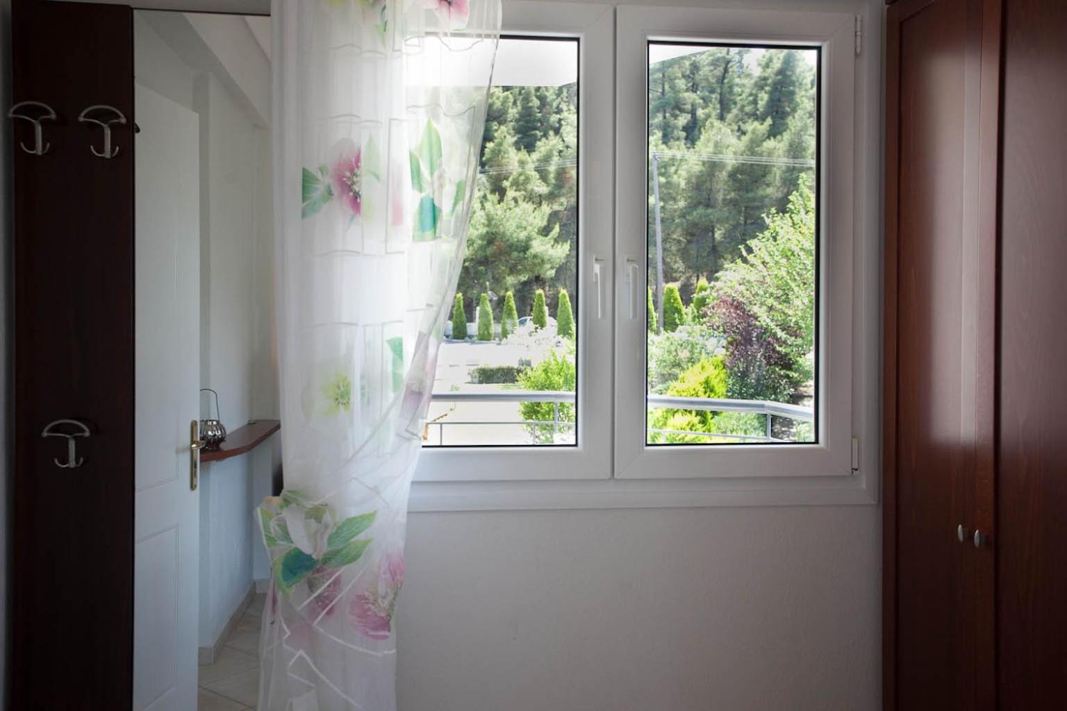 SUN RESIDENCE Exclusive Seaside Suites - Photo 13