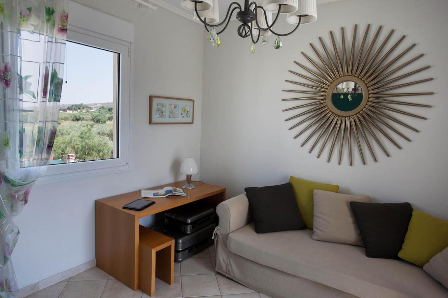 SUN RESIDENCE Exclusive Seaside Suites - Photo 8