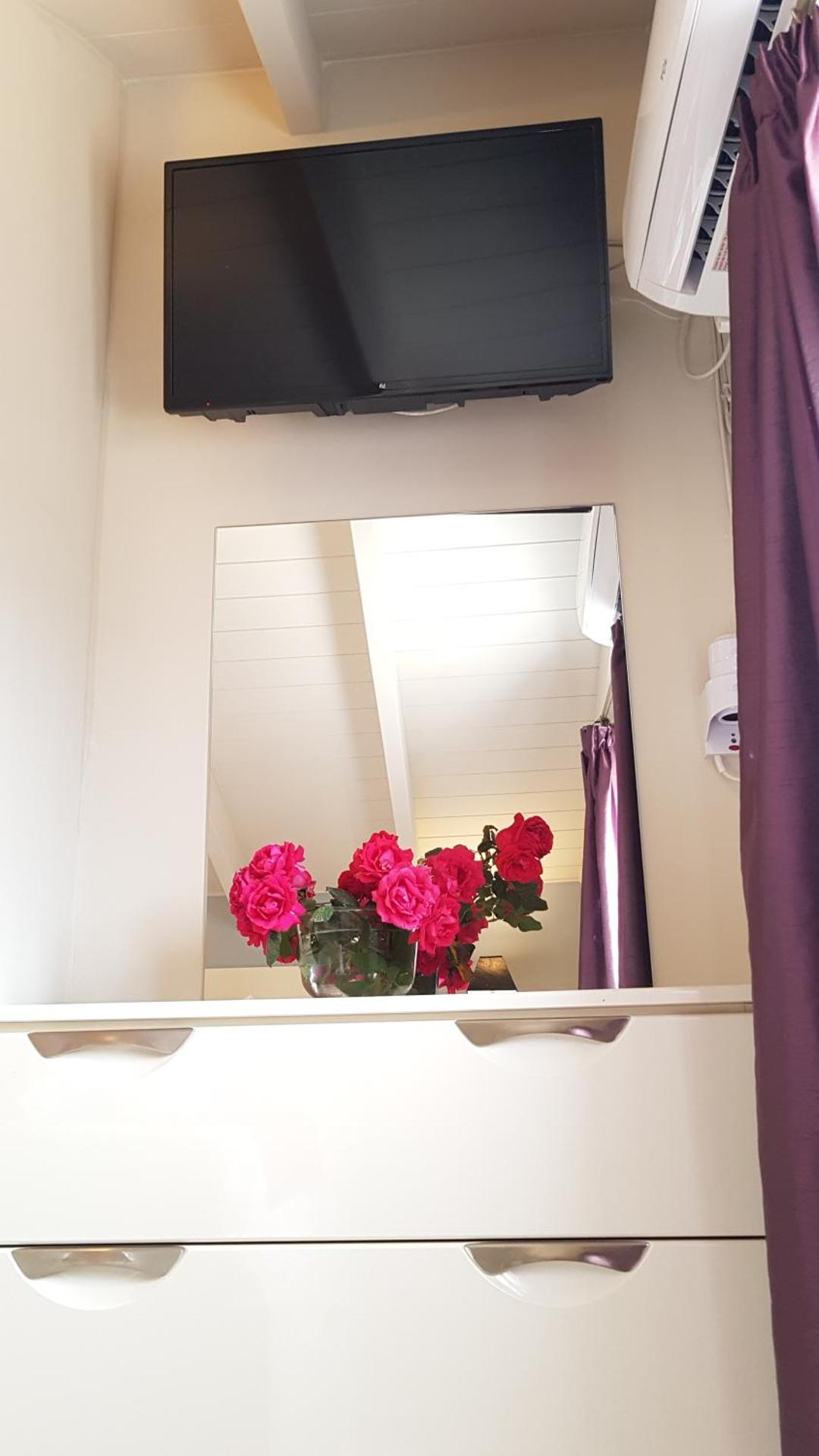 Stefanos Studios - Photo 69