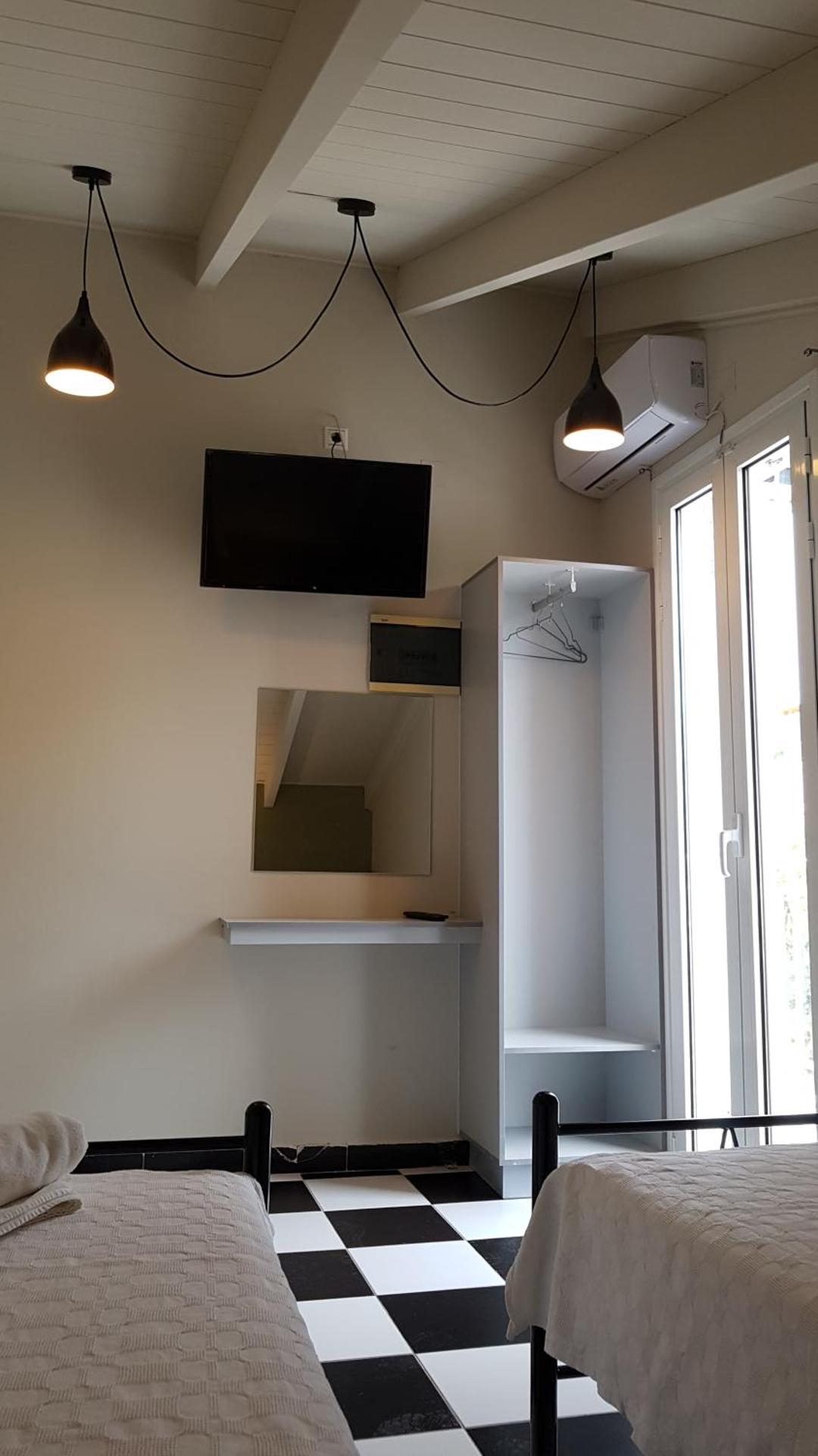 Stefanos Studios - Photo 63