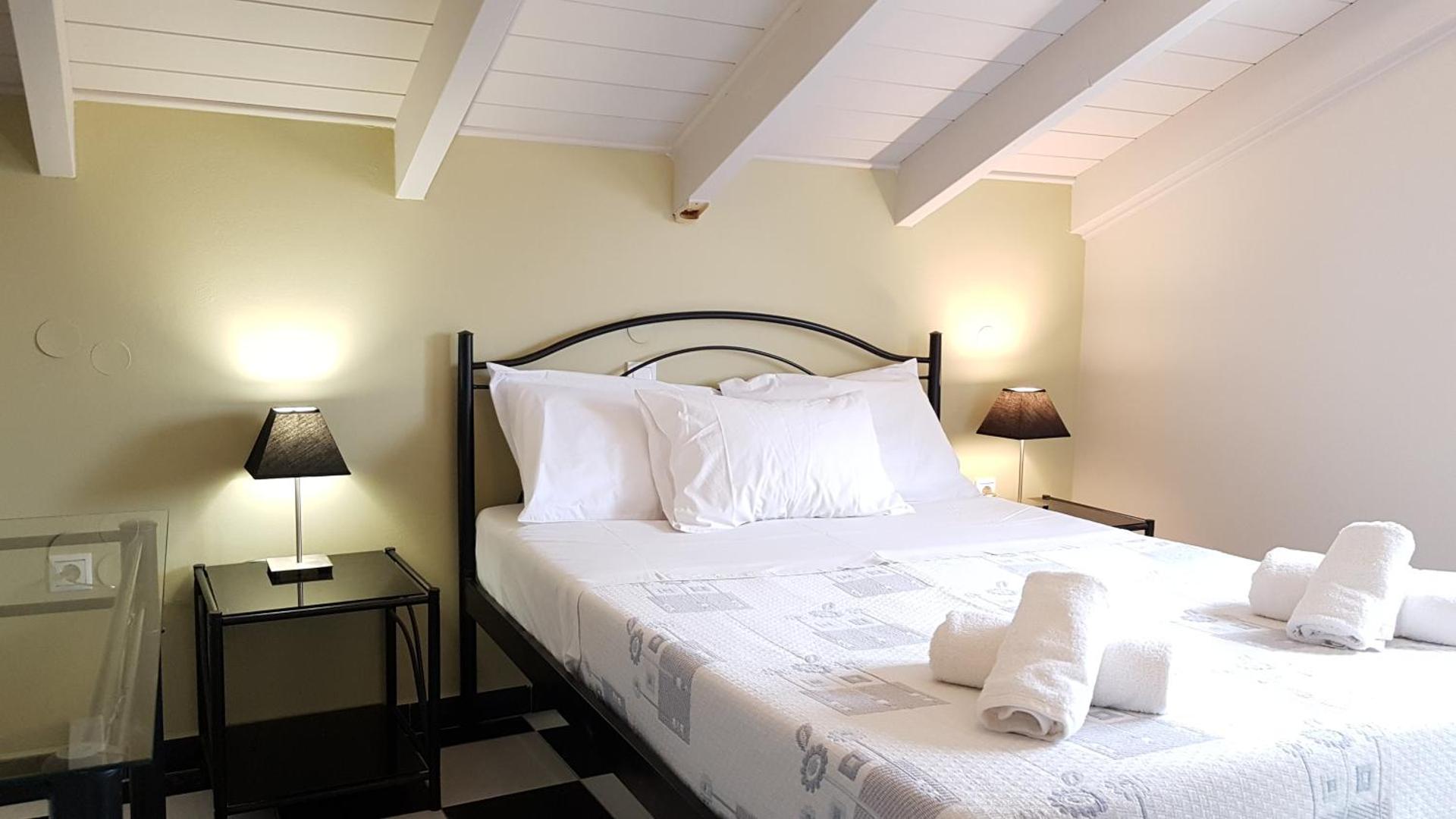 Stefanos Studios - Photo 60