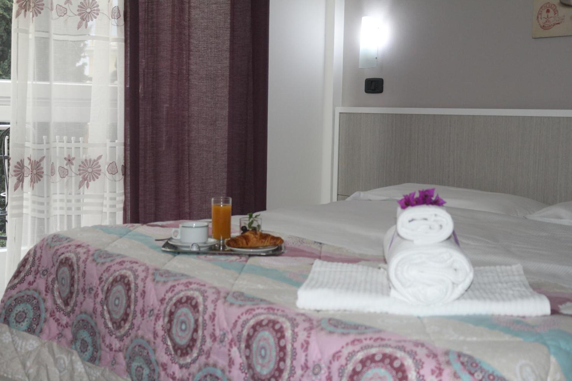 Hotel Astoria - Photo 8
