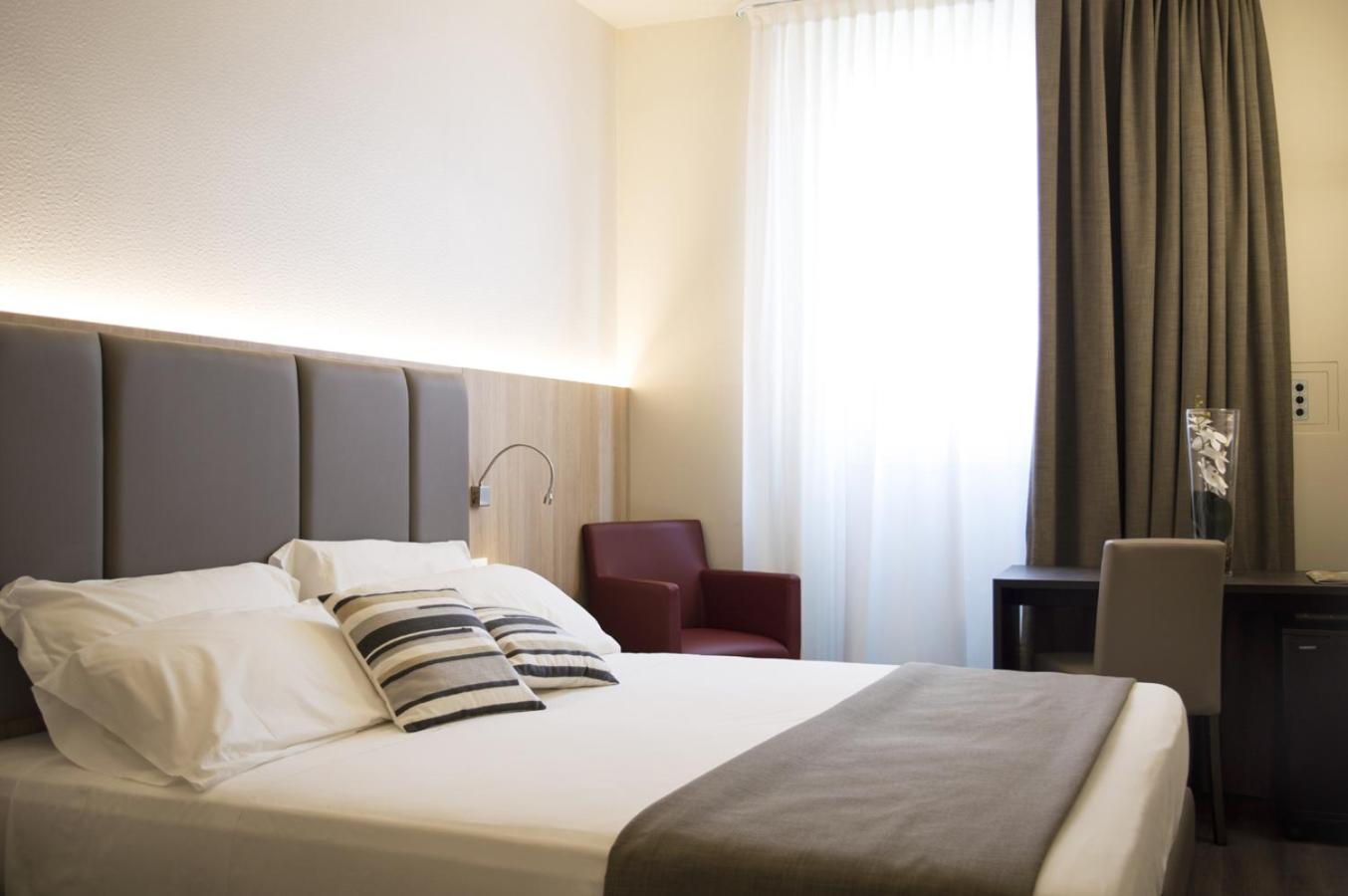 Hotel Alexander - Photo 66