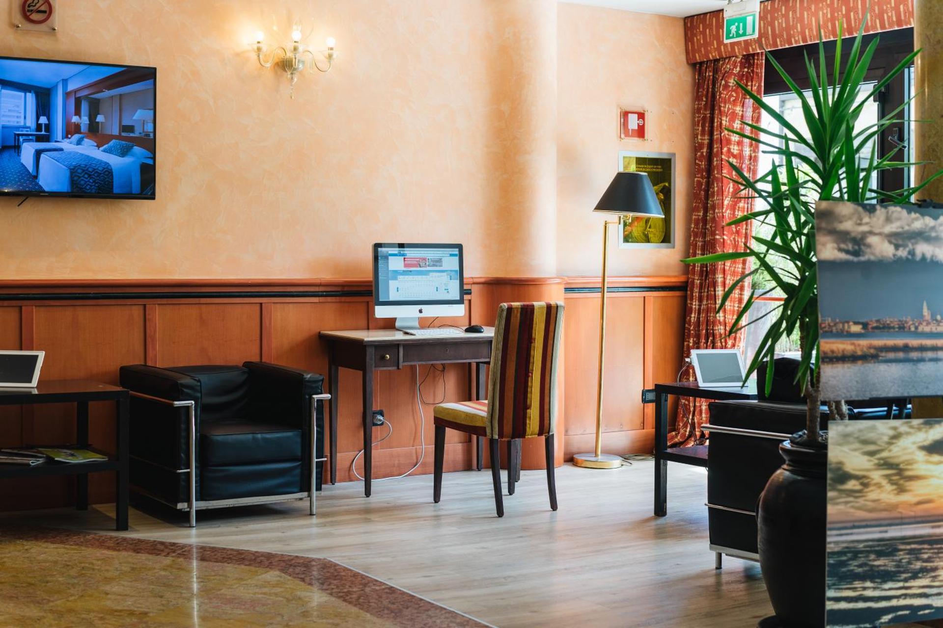 Best Western Hotel Tritone - Photo 27