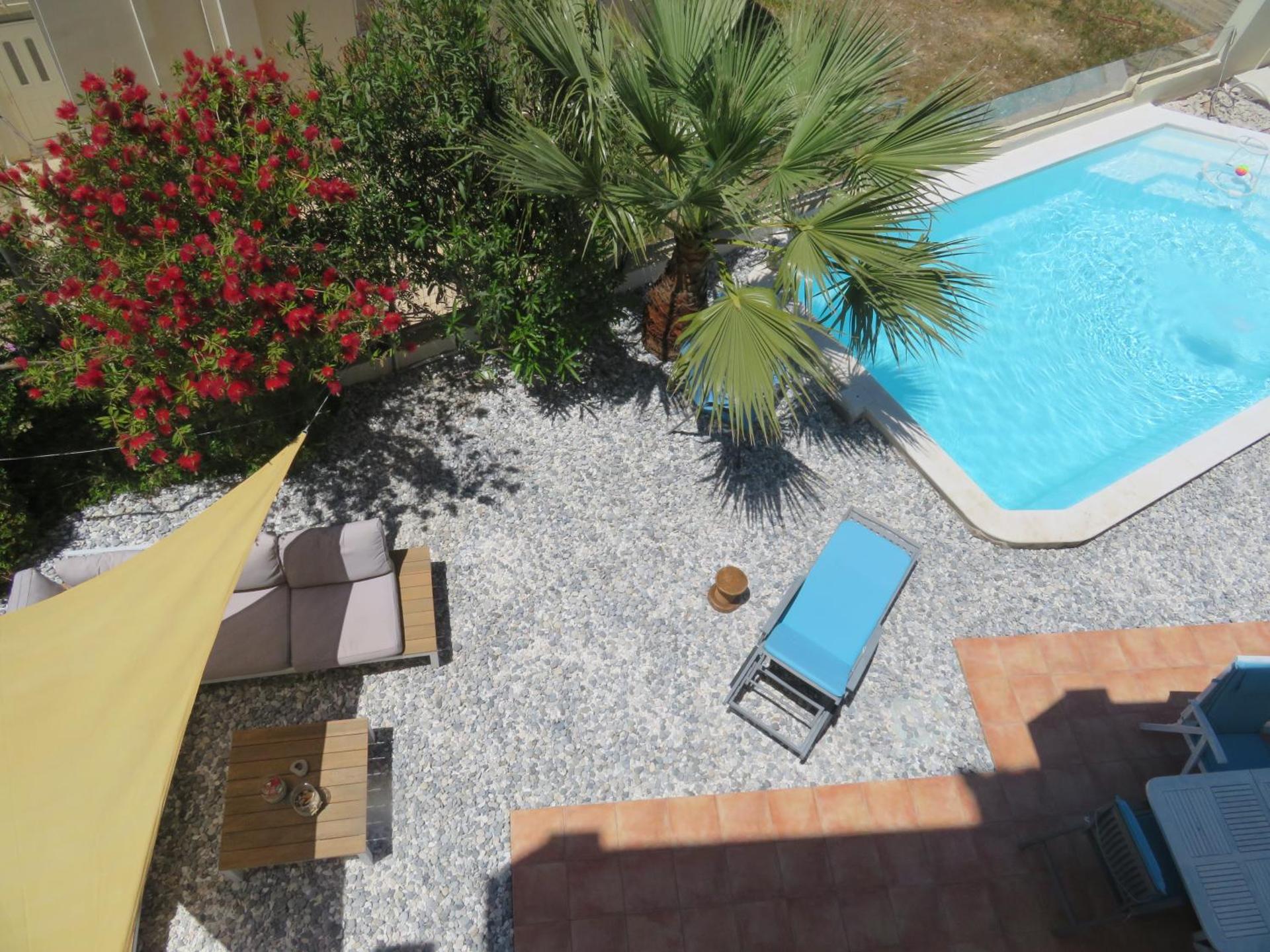 Thimari Sports & Spa with private pool and jacuzzi - Photo 2
