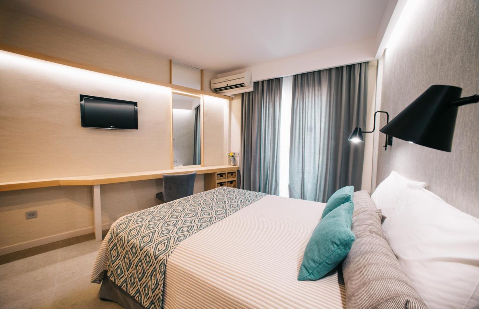 Minoa Hotel - Photo 17