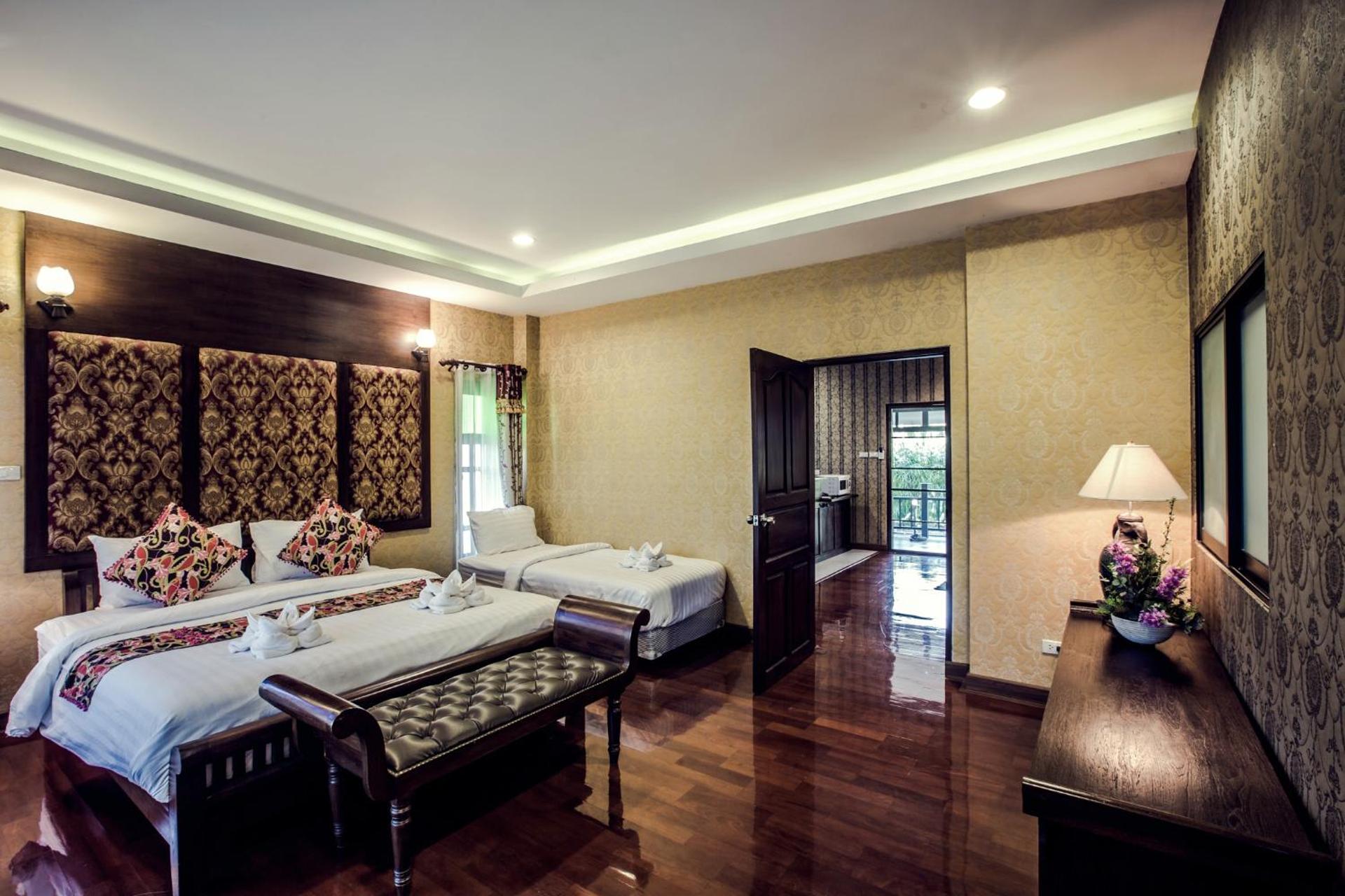 Buraphat Resort - Photo 19