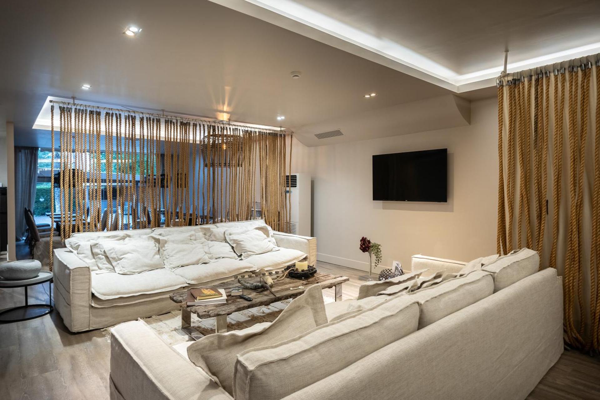 Mikelina Boutique Hotel - Photo 36