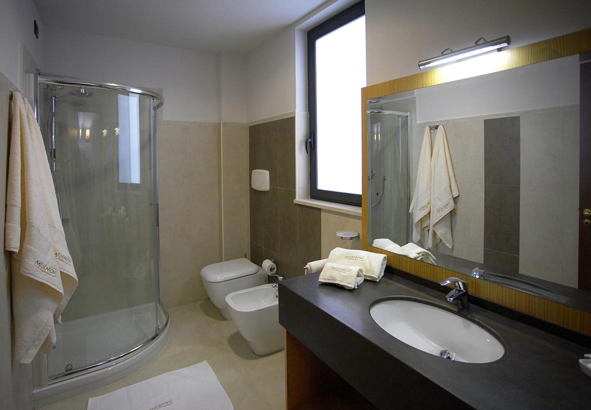 Hotel Messenion - Photo 19