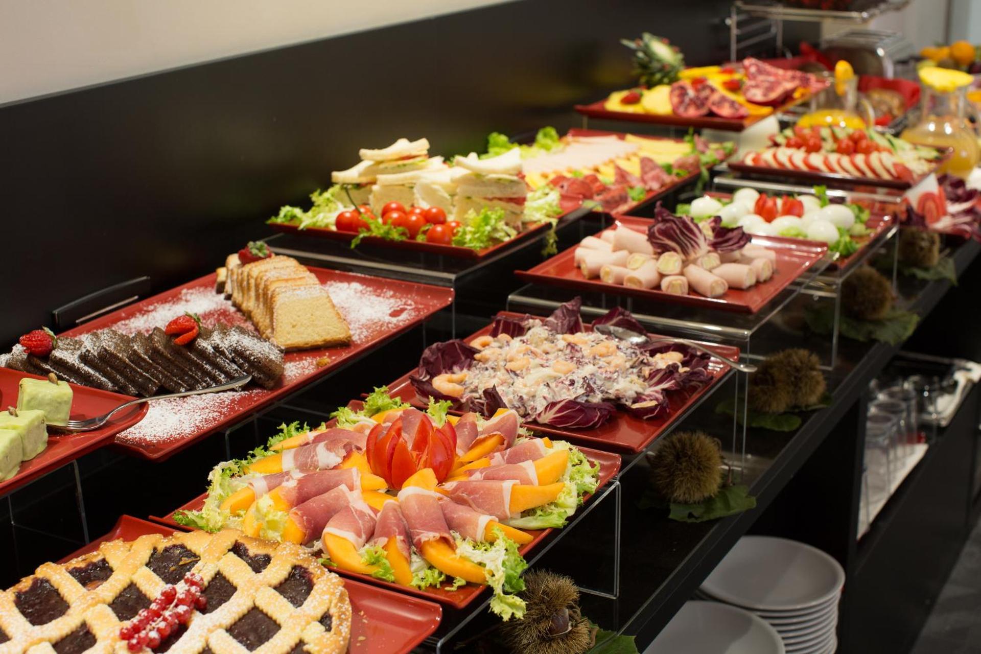 Floris Hotel - Photo 135