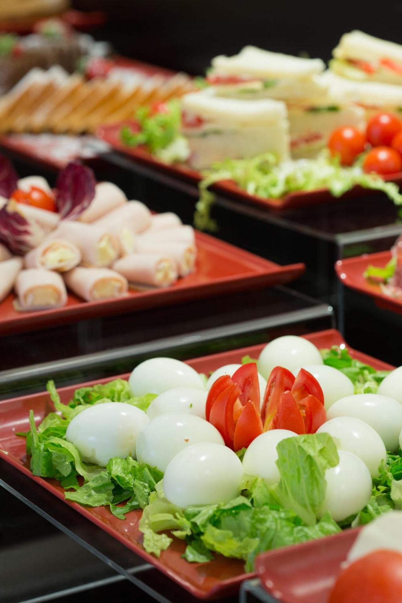 Floris Hotel - Photo 145