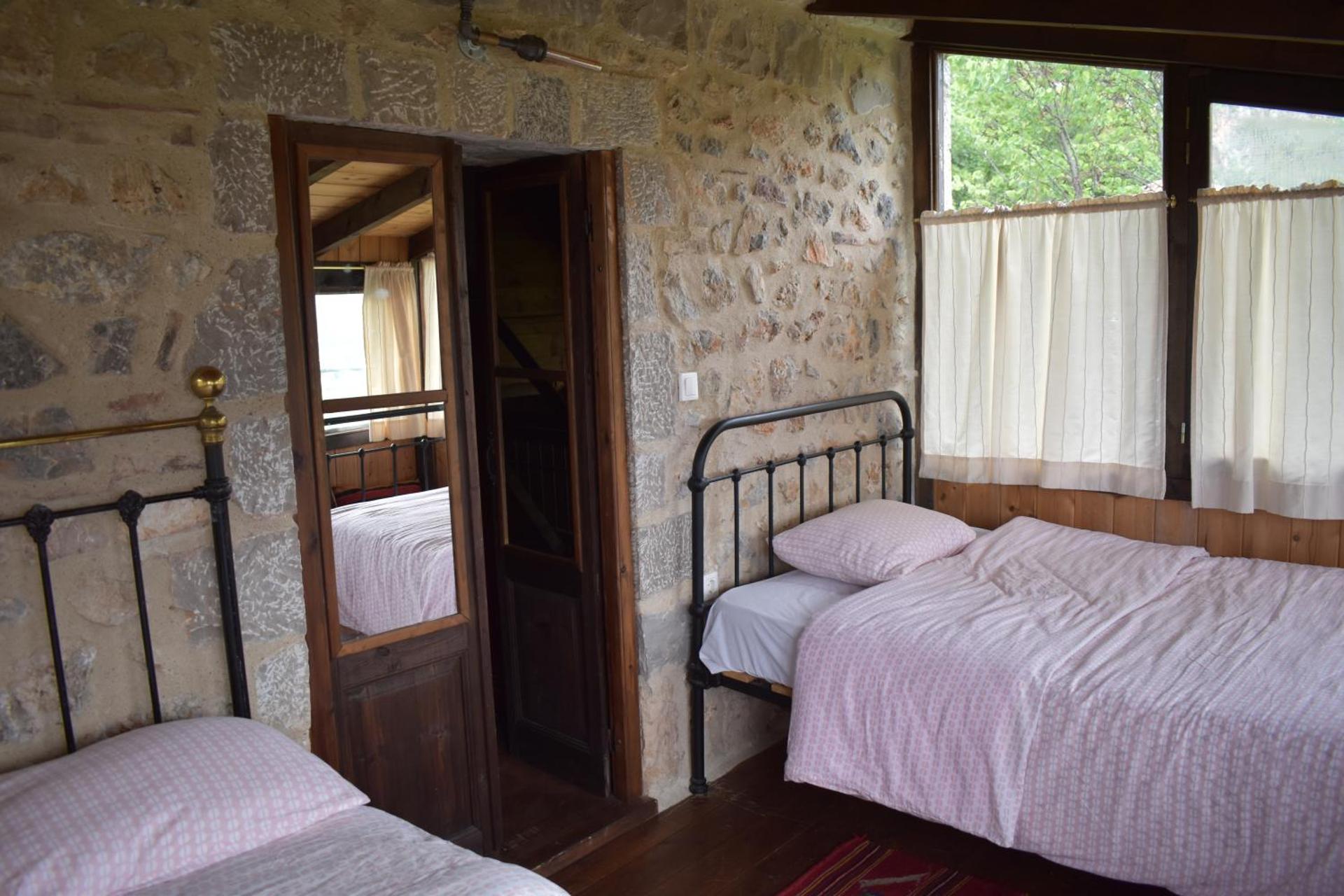 Small Stone Maisonette 1 - Photo 23