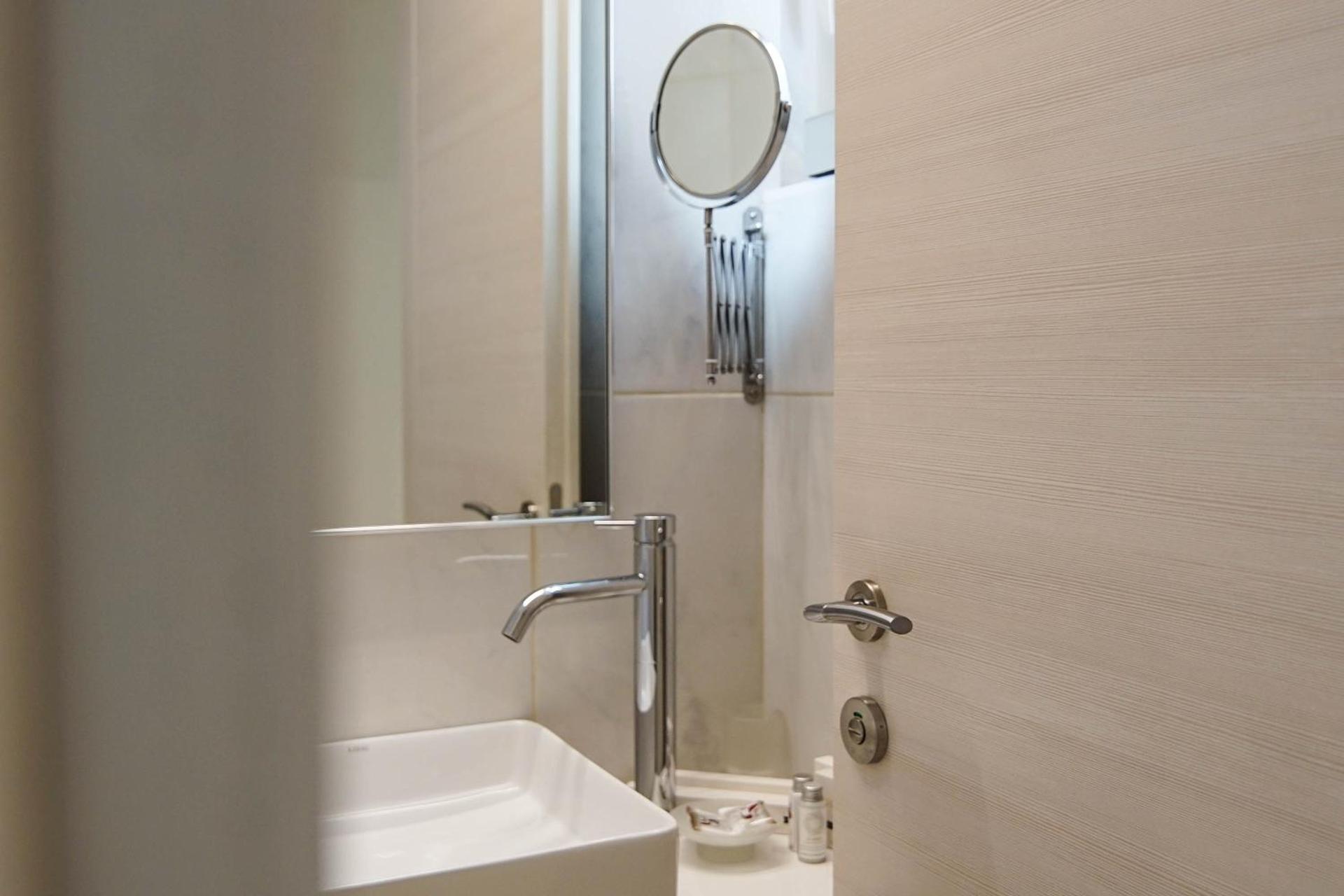 Athens Cypria Hotel - Photo 109