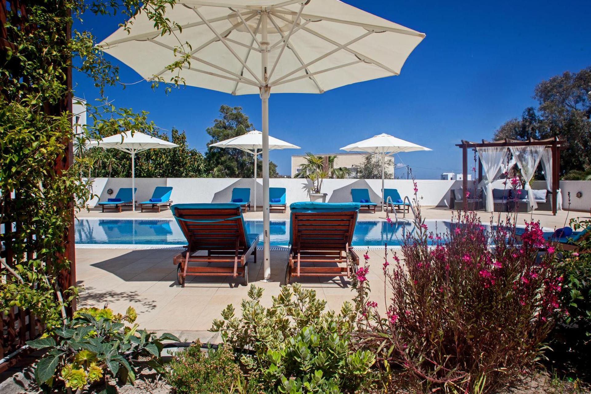 Arlene Suites - Photo 36