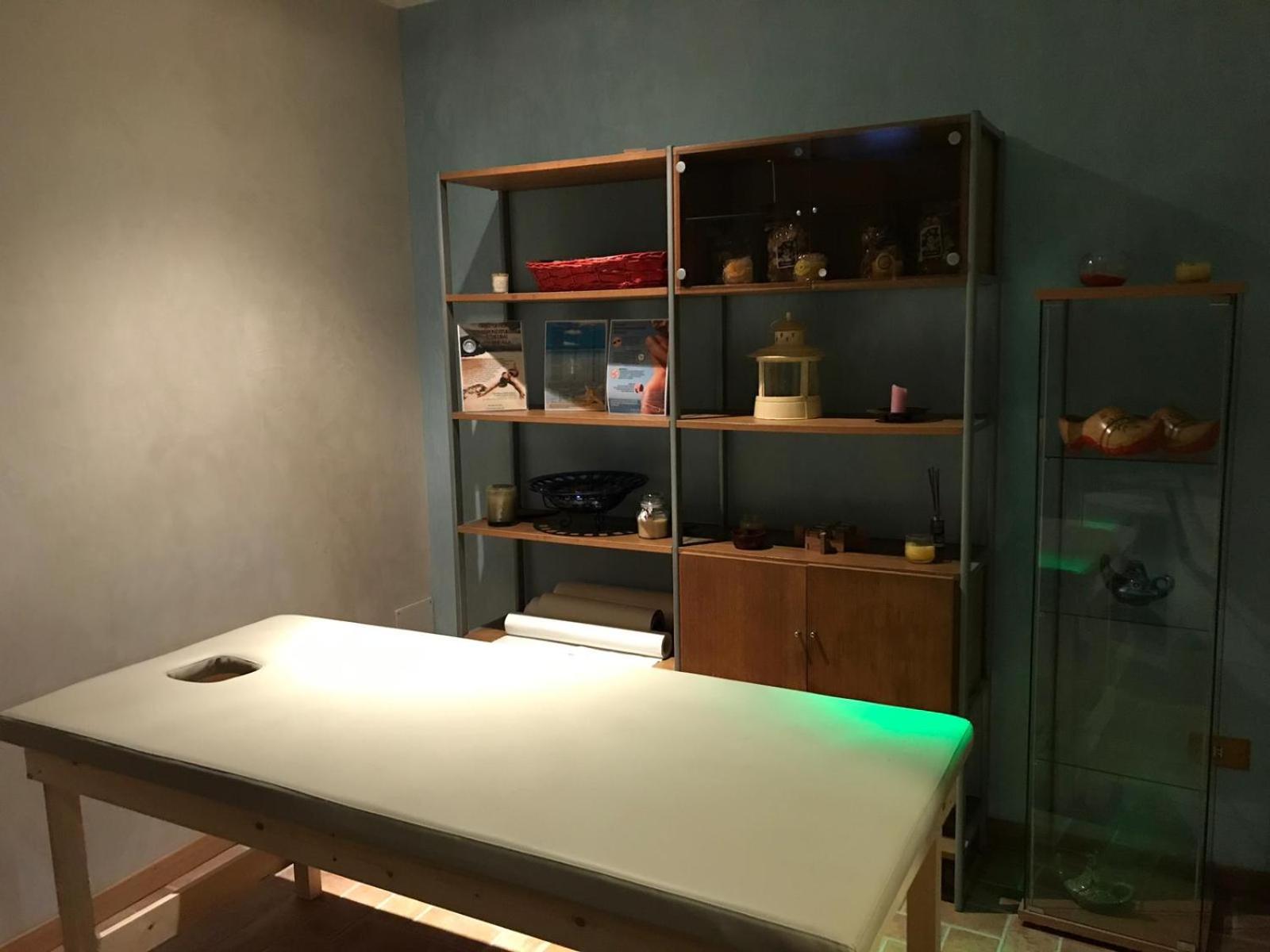 Hotel Altavilla - Photo 20