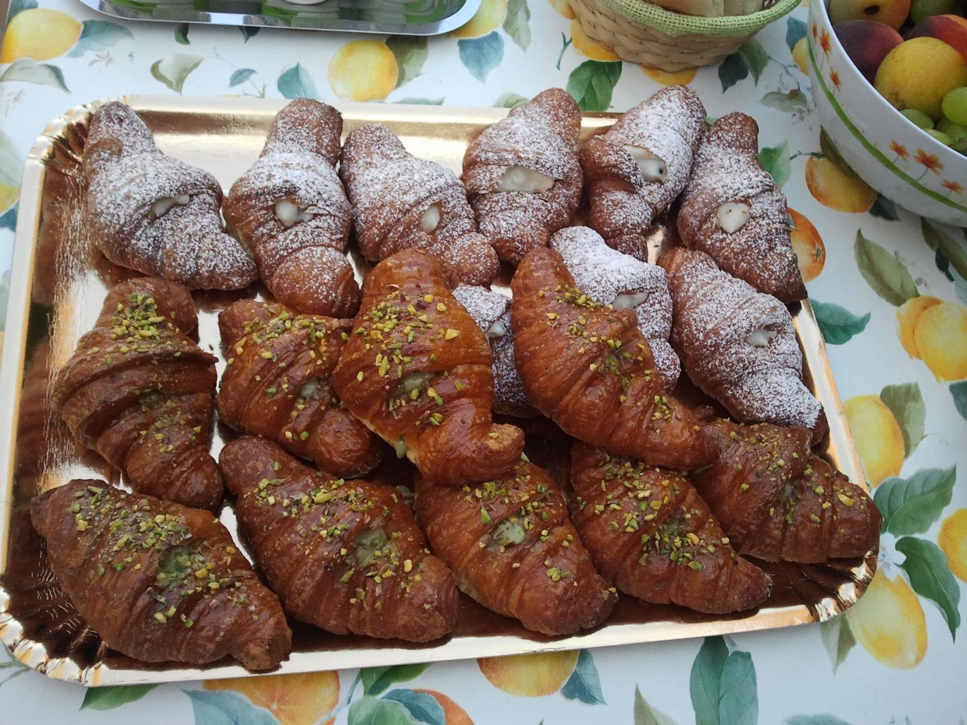 B&B Cafisu - Photo 11