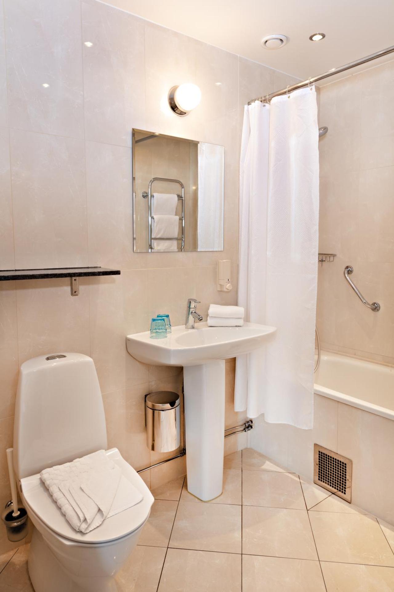 Center Hotel - Sure Hotel by Best Western - Photo 28