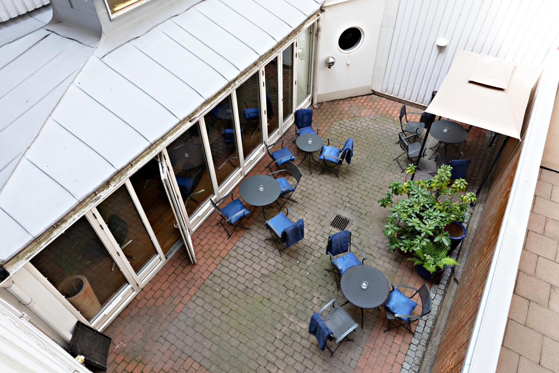 Center Hotel - Sure Hotel by Best Western - Photo 20