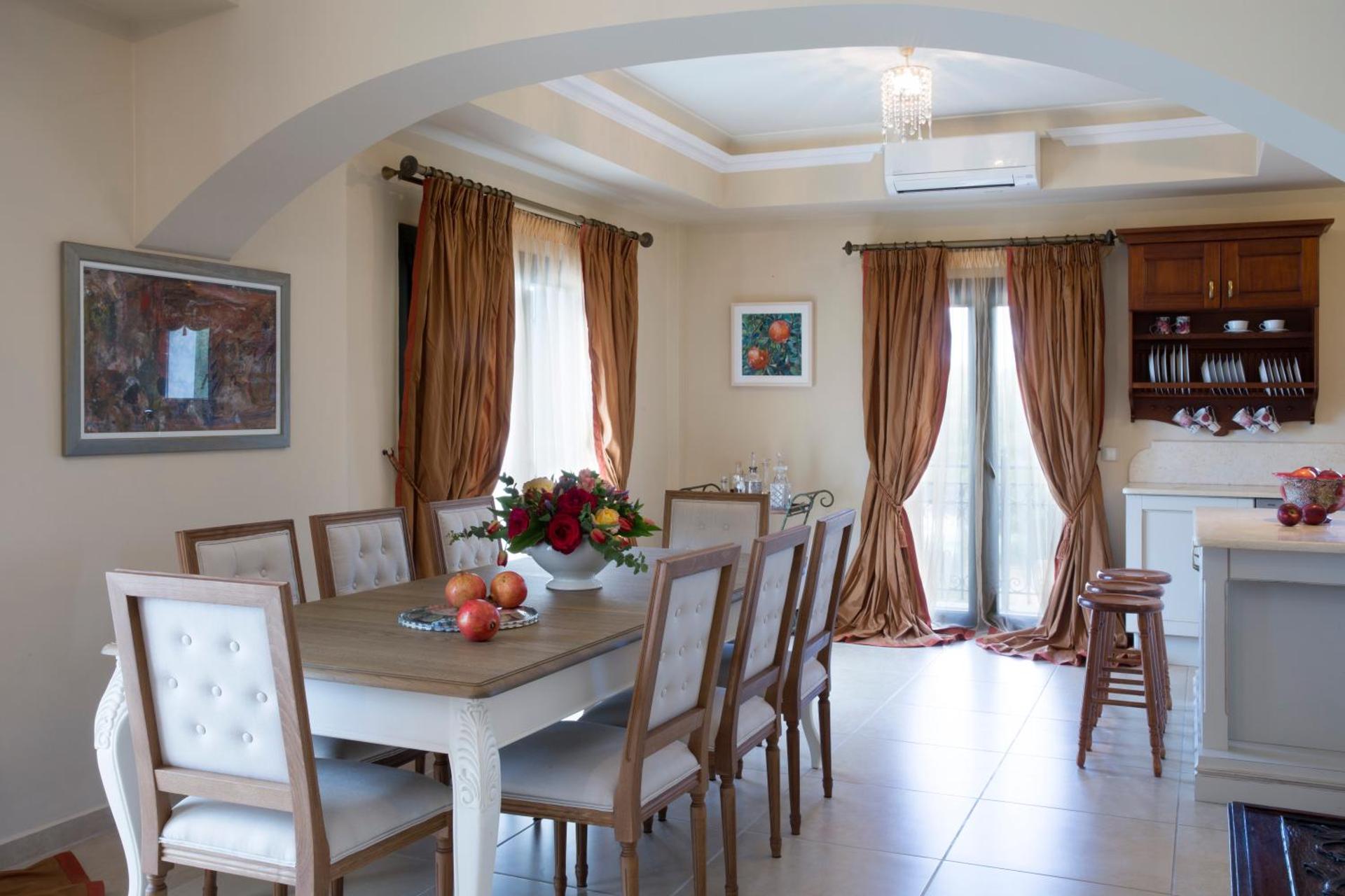 Avra Private Suites - Photo 131