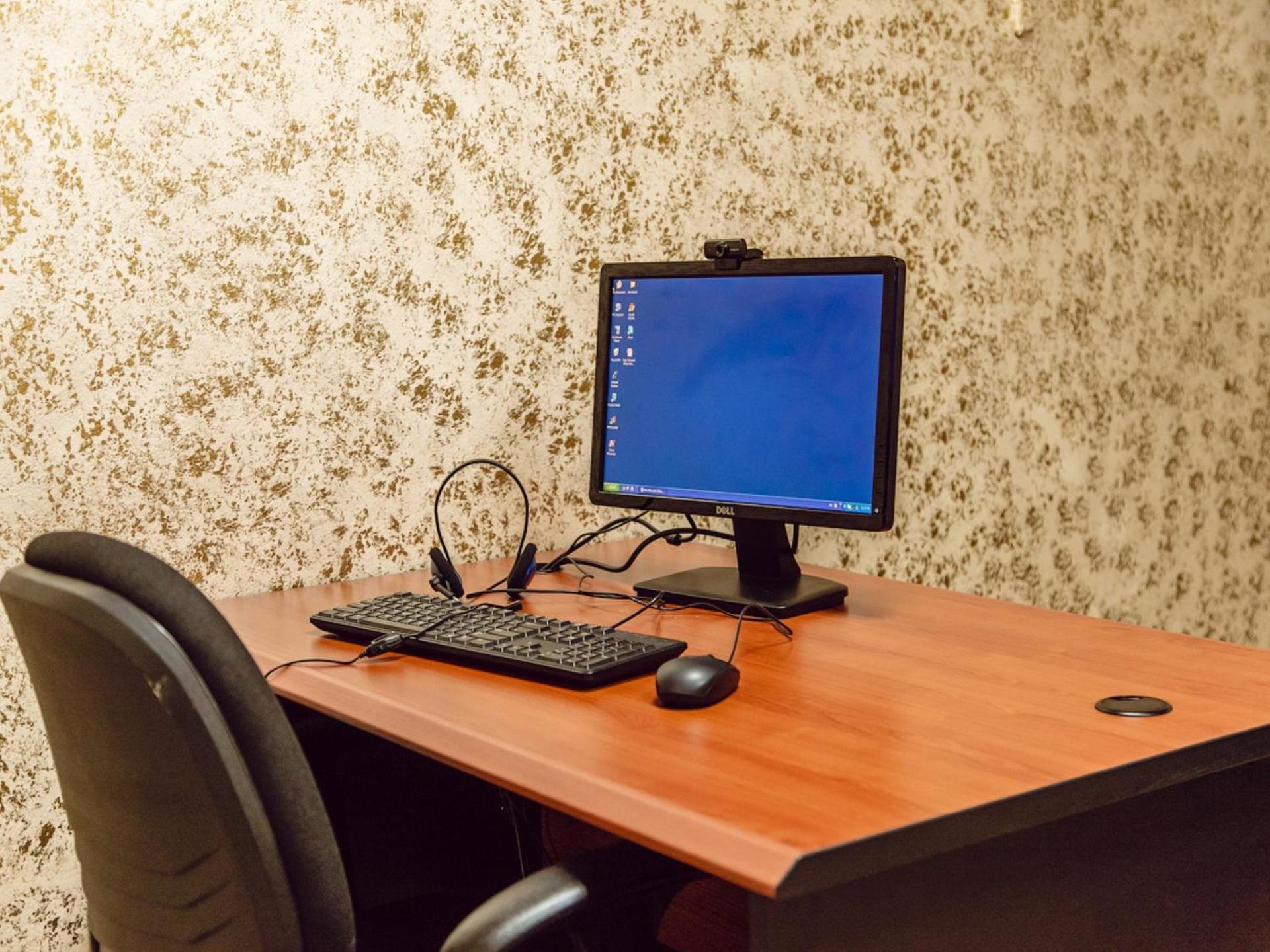 Sharjah Carlton Hotel - Photo 27