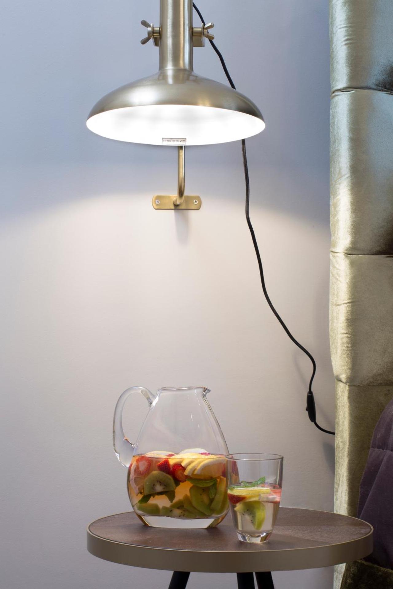 Avra Private Suites - Photo 151