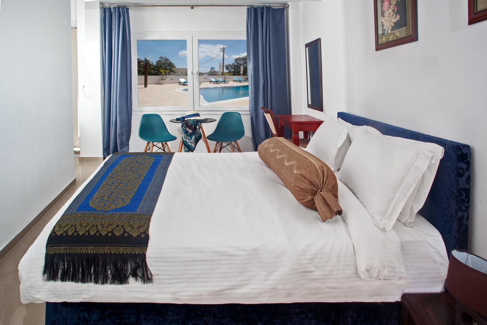 Honeymoon Room with Pool View