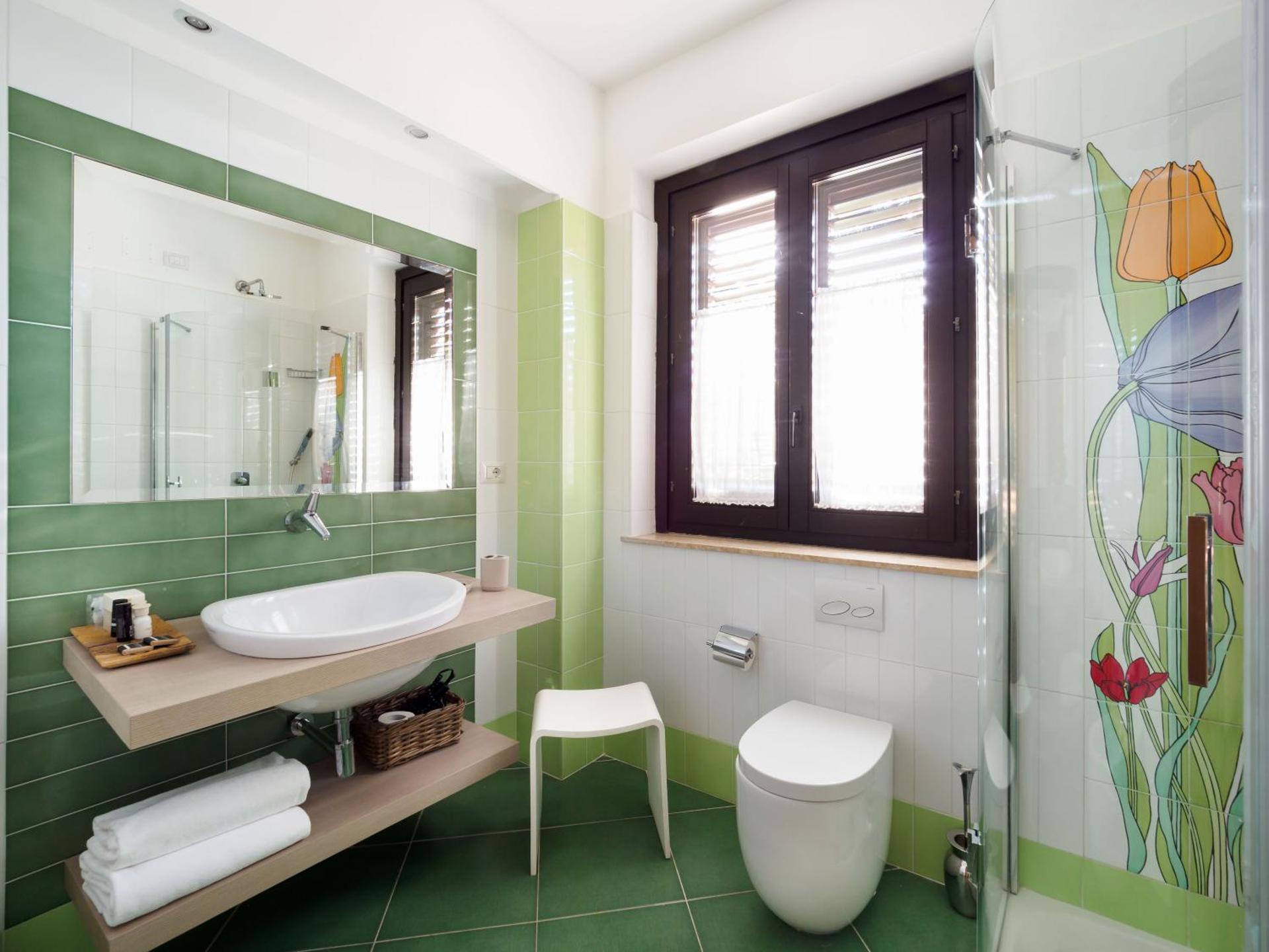 Hotel Sirius - Photo 40