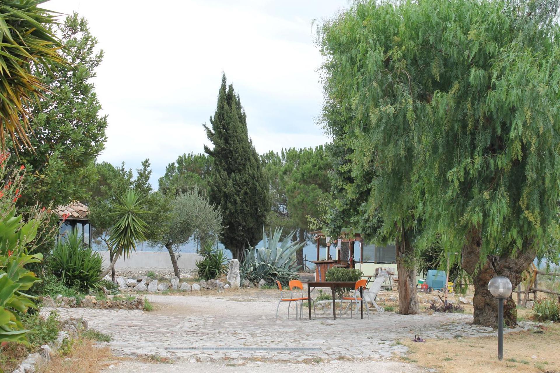 Villa Dei Romani - Country House - Photo 37