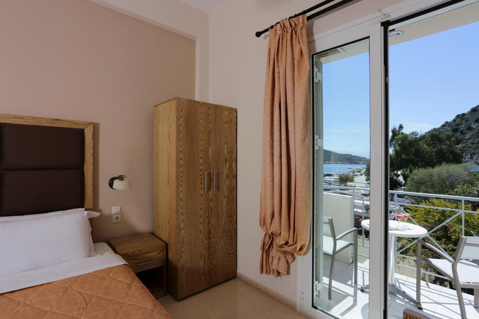 Hotel Aktaion - Photo 14