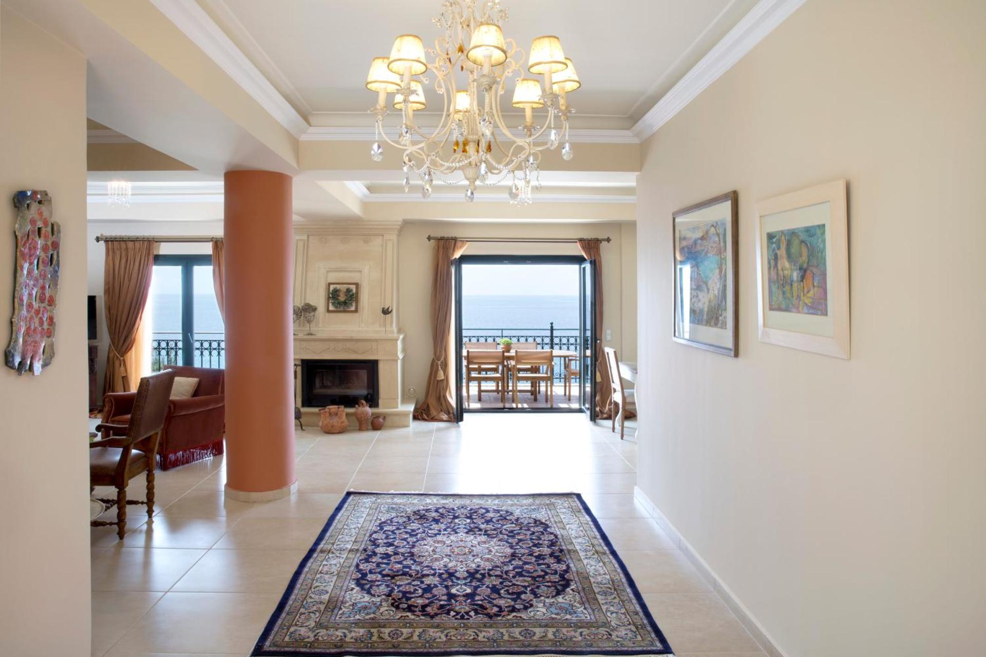 Avra Private Suites - Photo 119