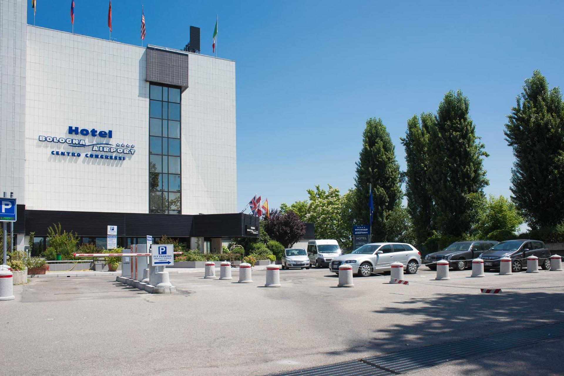 Hotel Bologna Airport - Photo 27