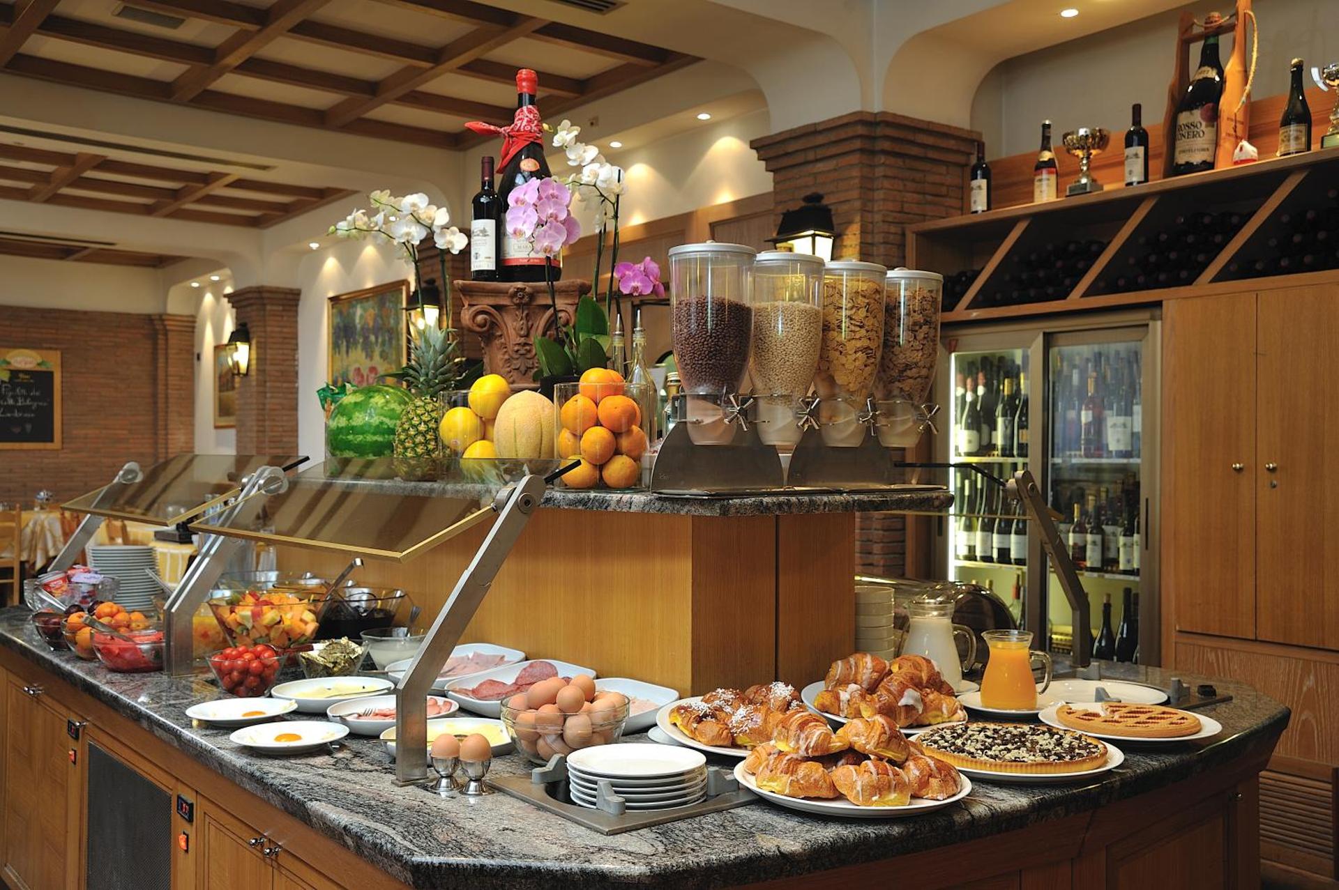 Hotel Bologna Airport - Photo 16