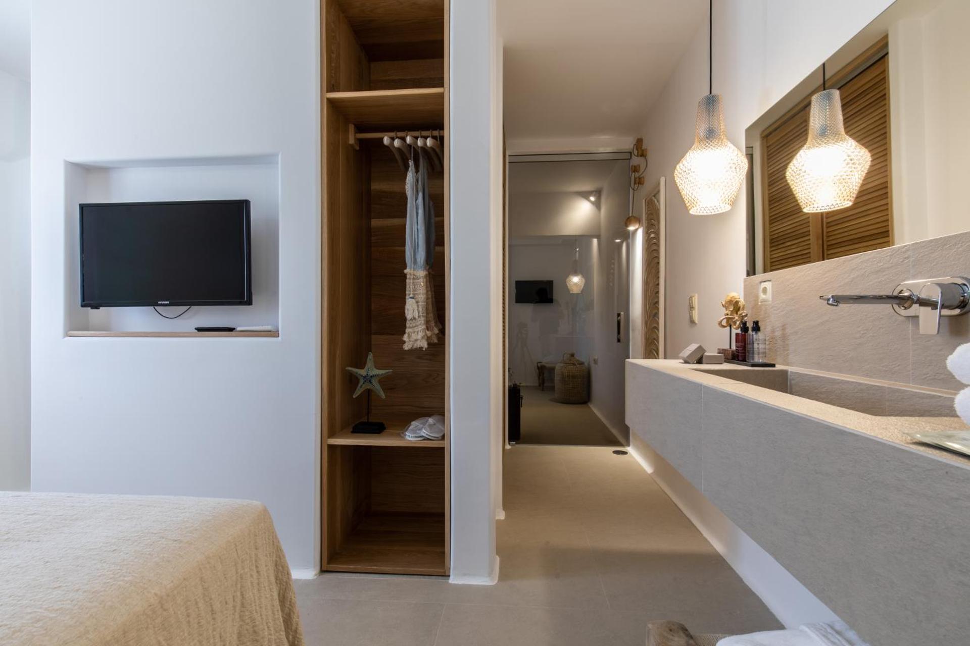 Athina Studios and Suites Plaka - Photo 27