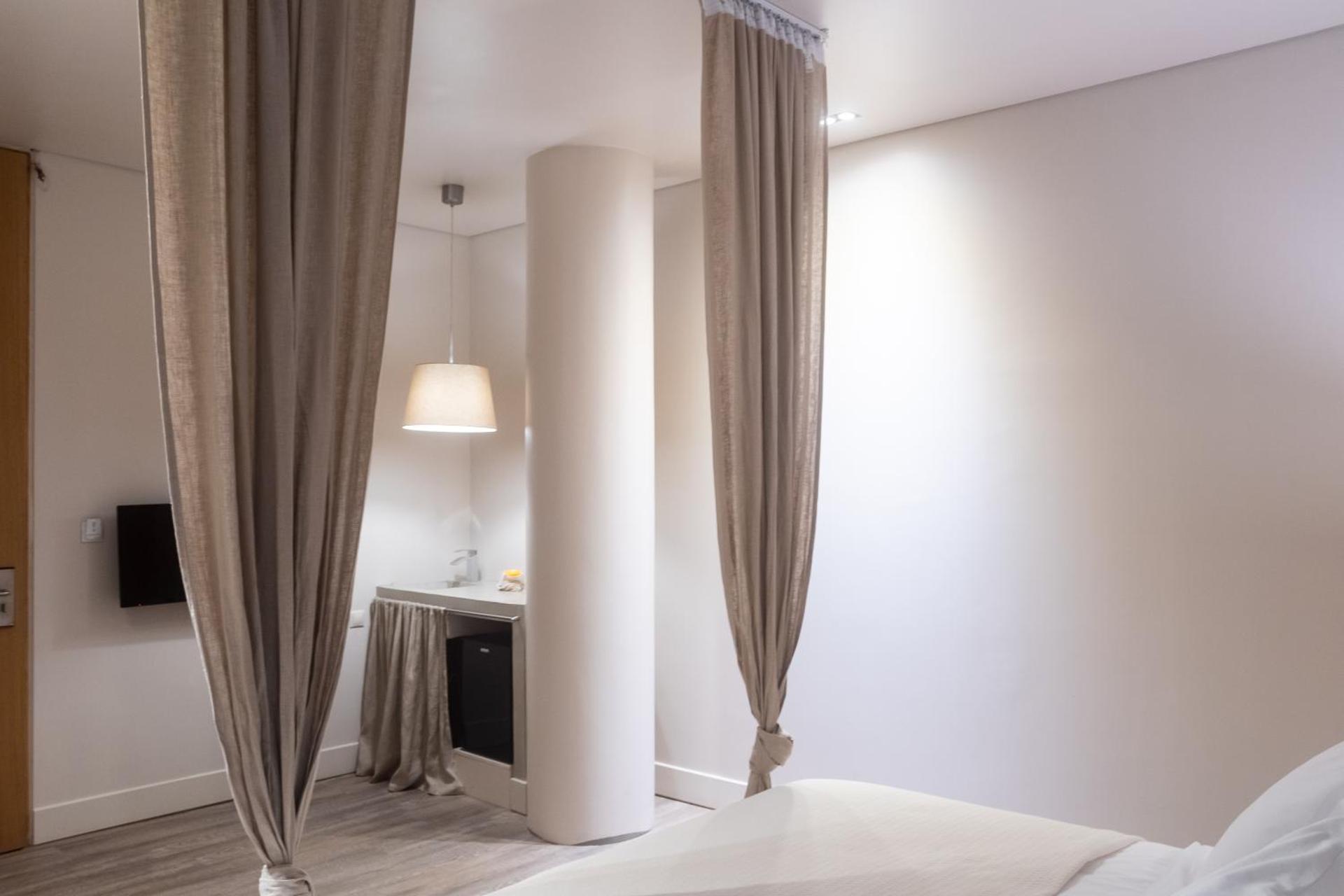 Mikelina Boutique Hotel - Photo 38