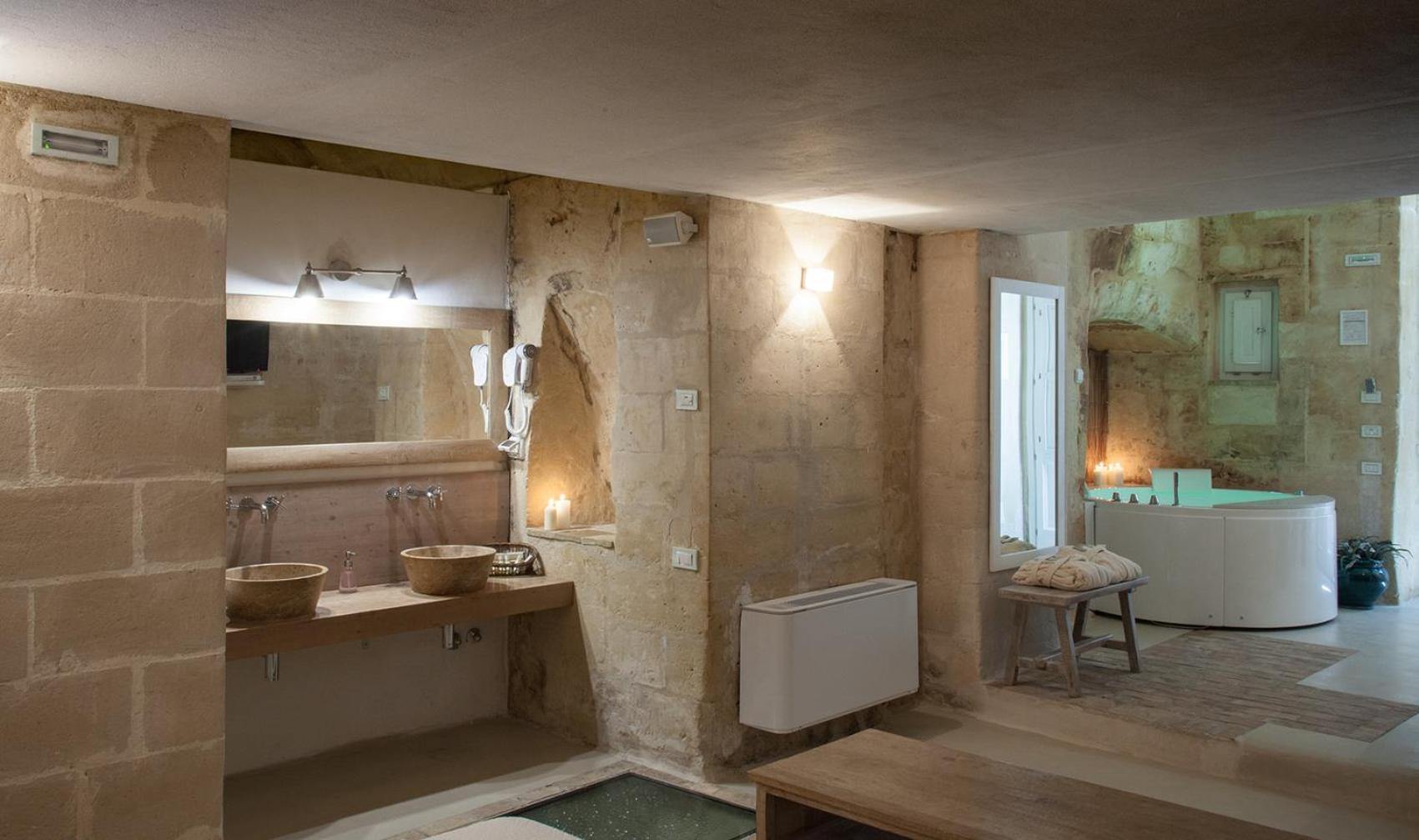 L'Hotel In Pietra - Photo 32