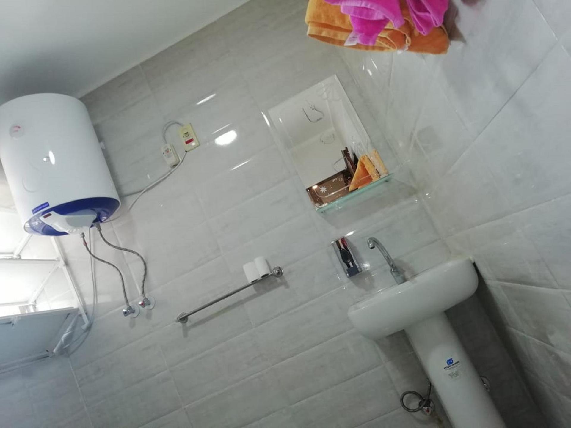 Castle Hostel - Photo 8