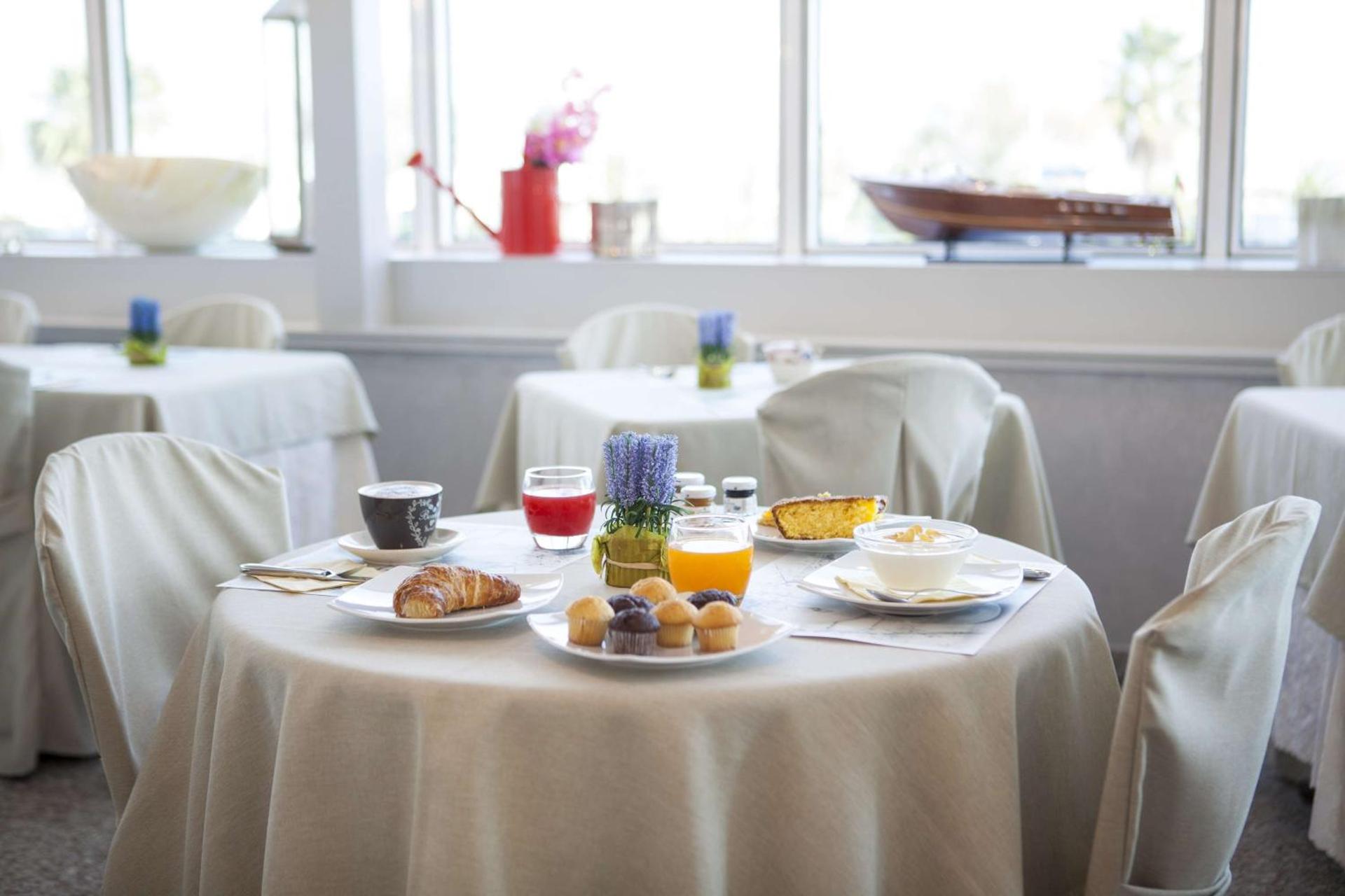 Best Western Maison B Hotel - Photo 109