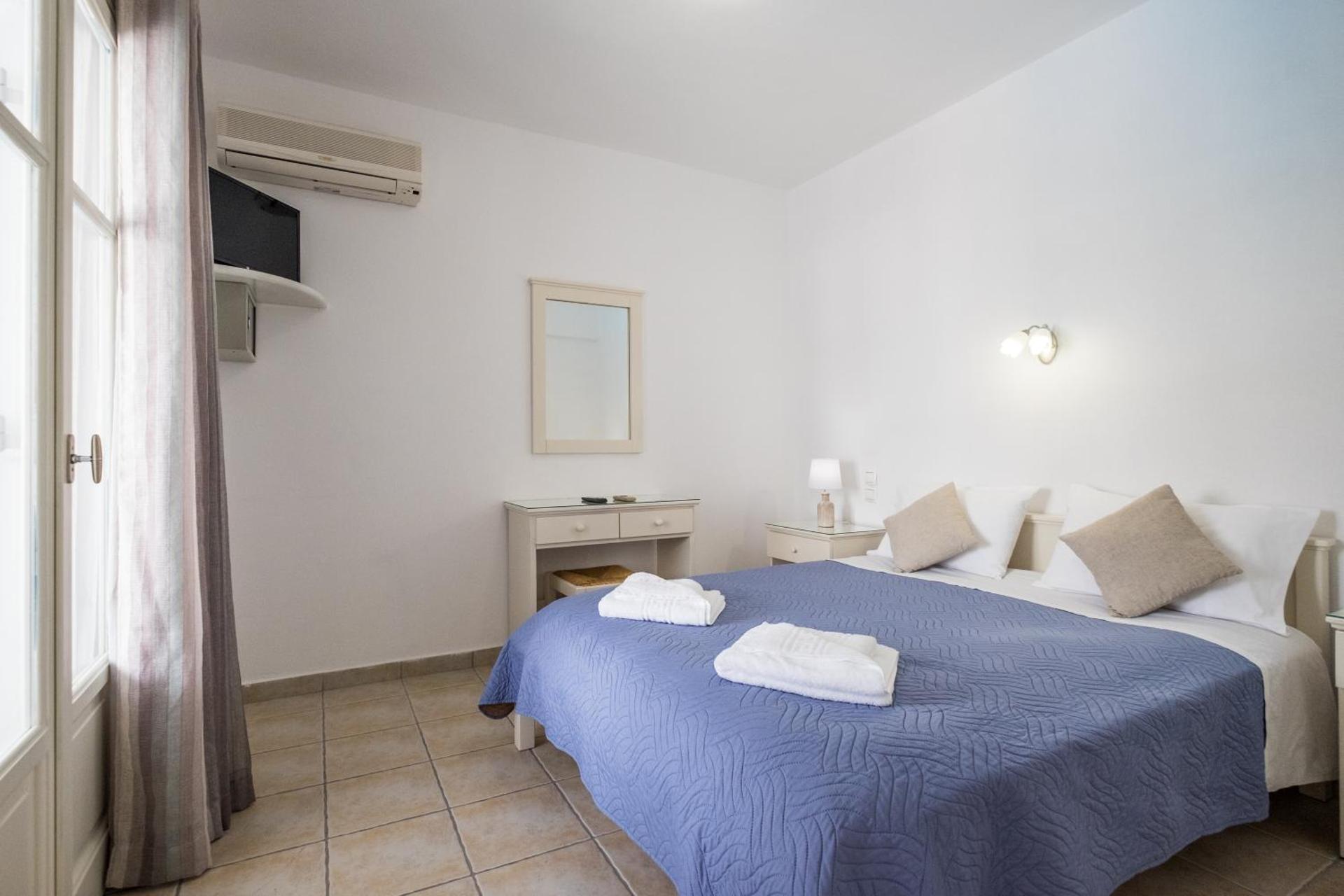 Joseph Studios - Photo 108