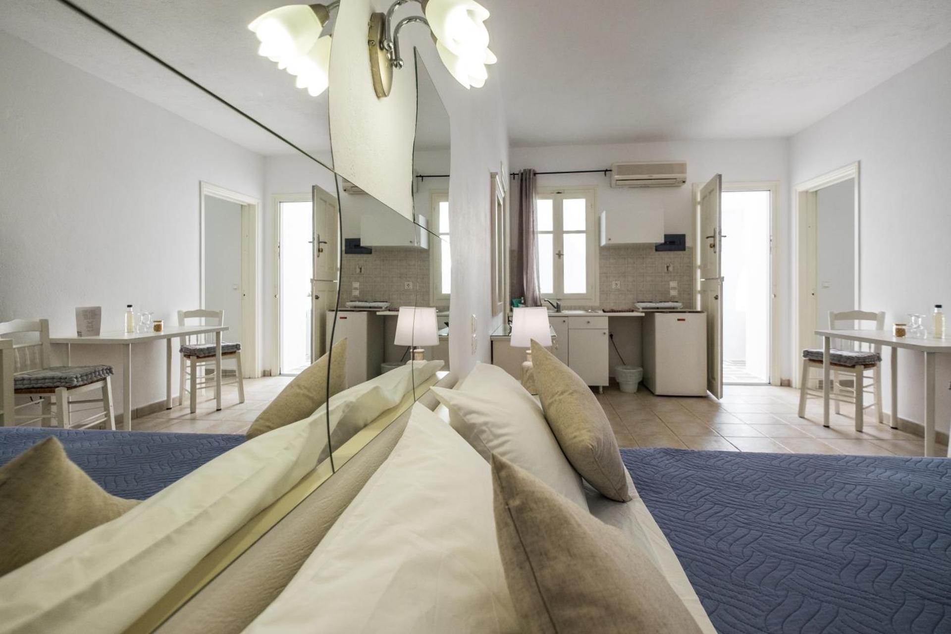 Joseph Studios - Photo 109