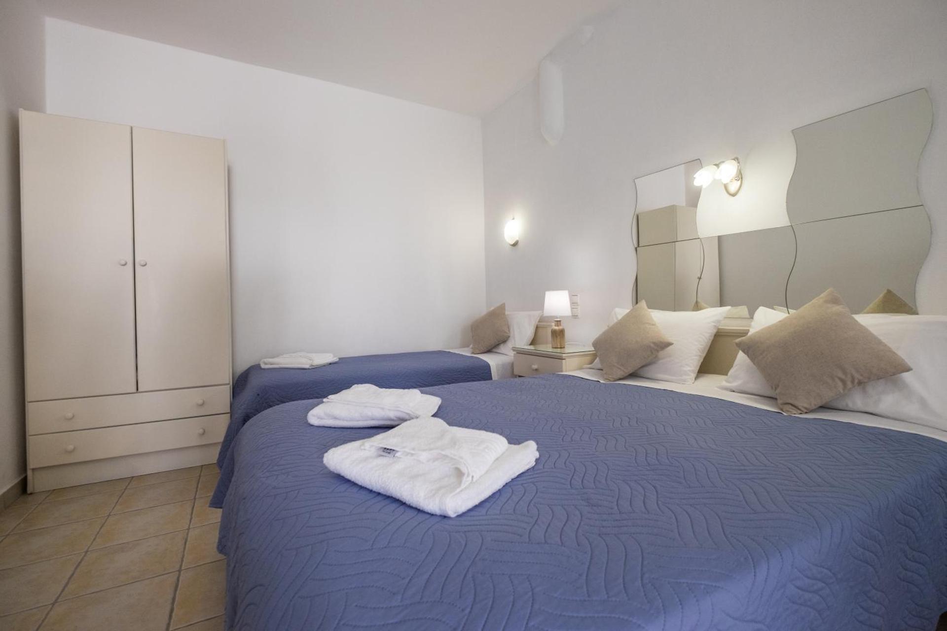 Joseph Studios - Photo 111