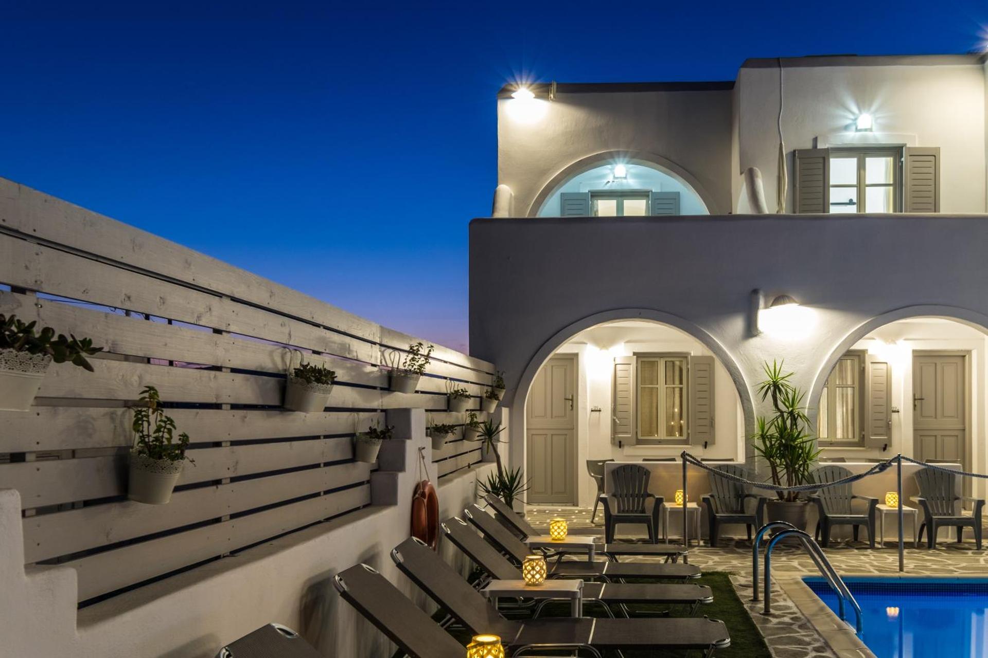 Joseph Studios - Photo 42