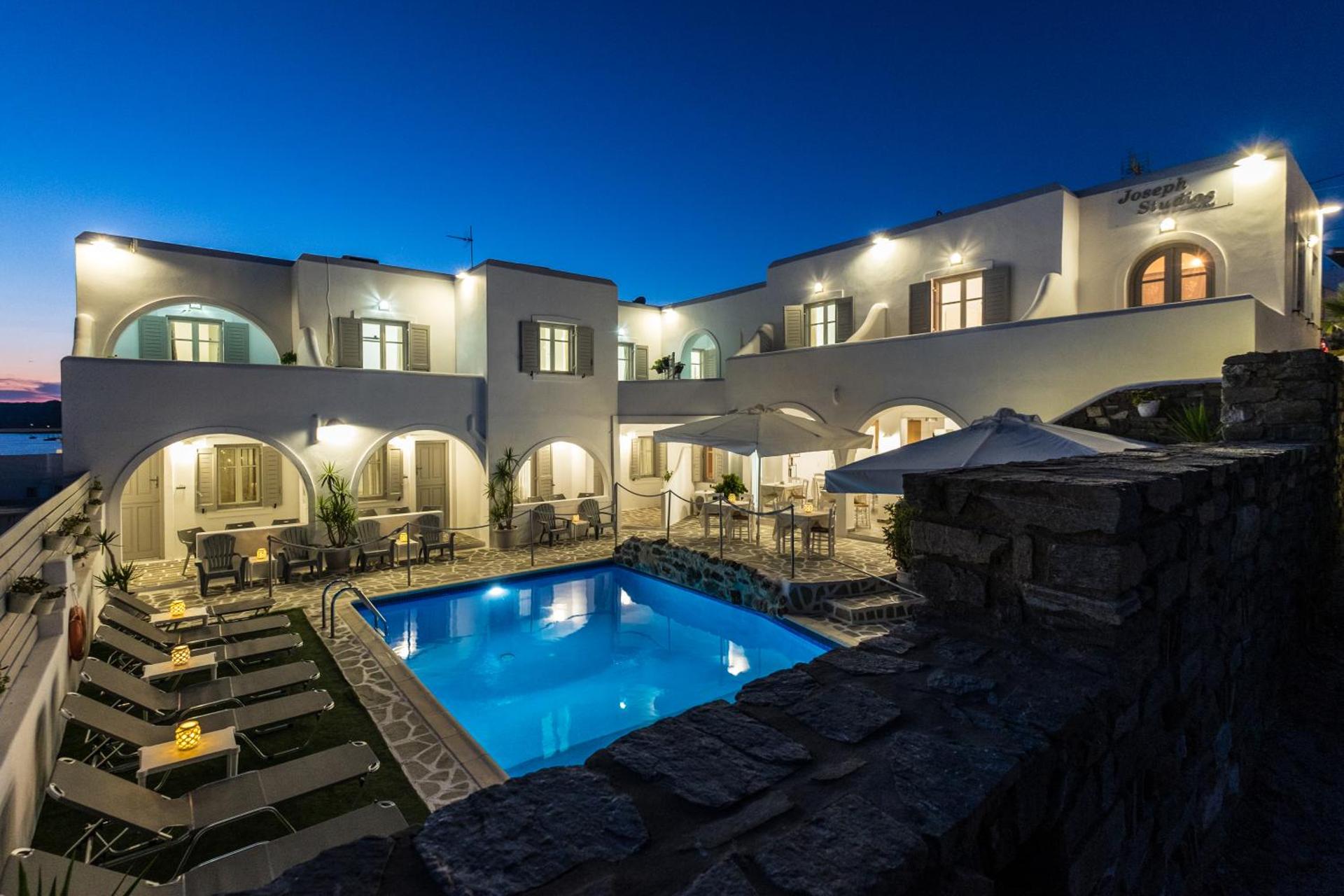 Joseph Studios - Photo 44