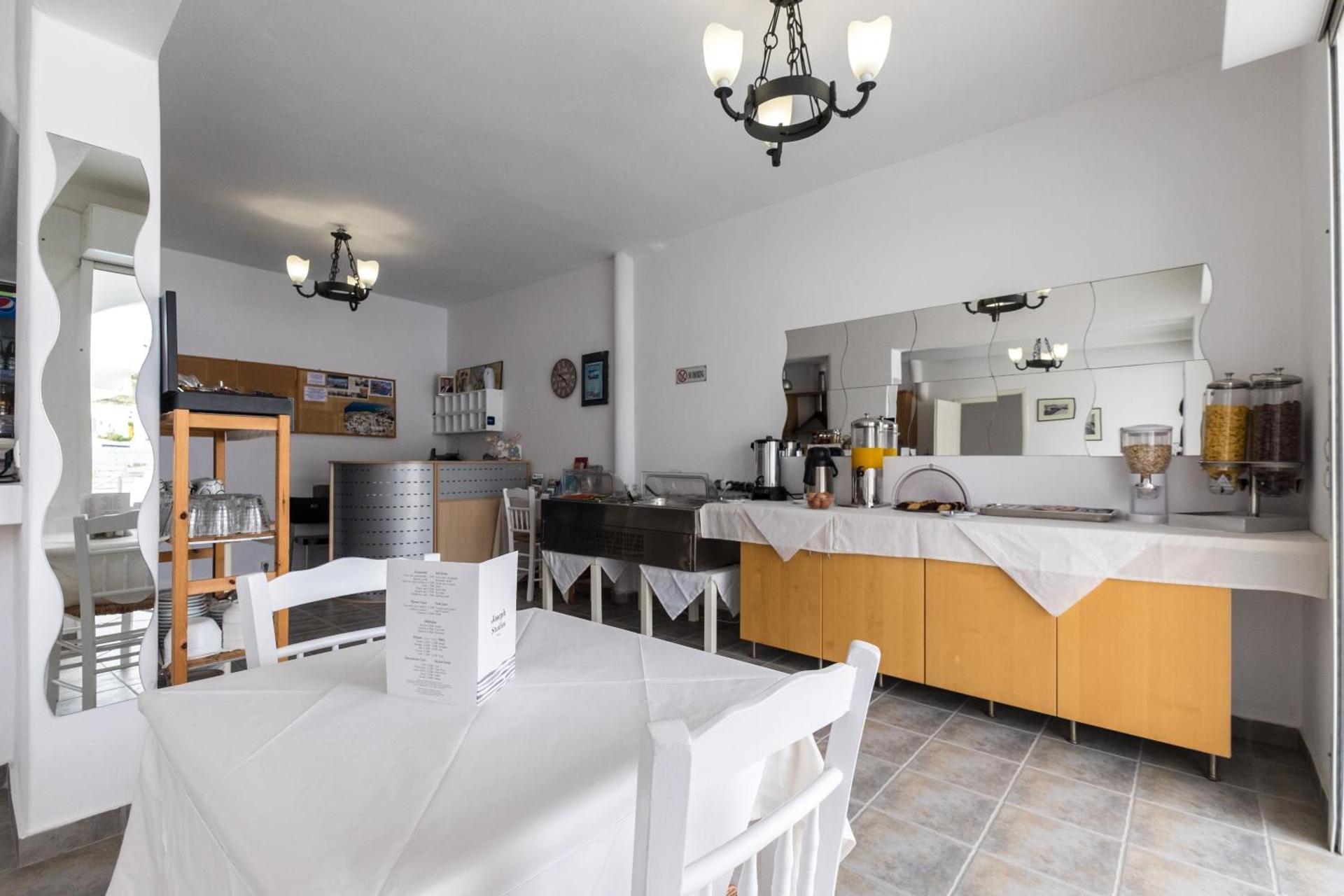 Joseph Studios - Photo 32